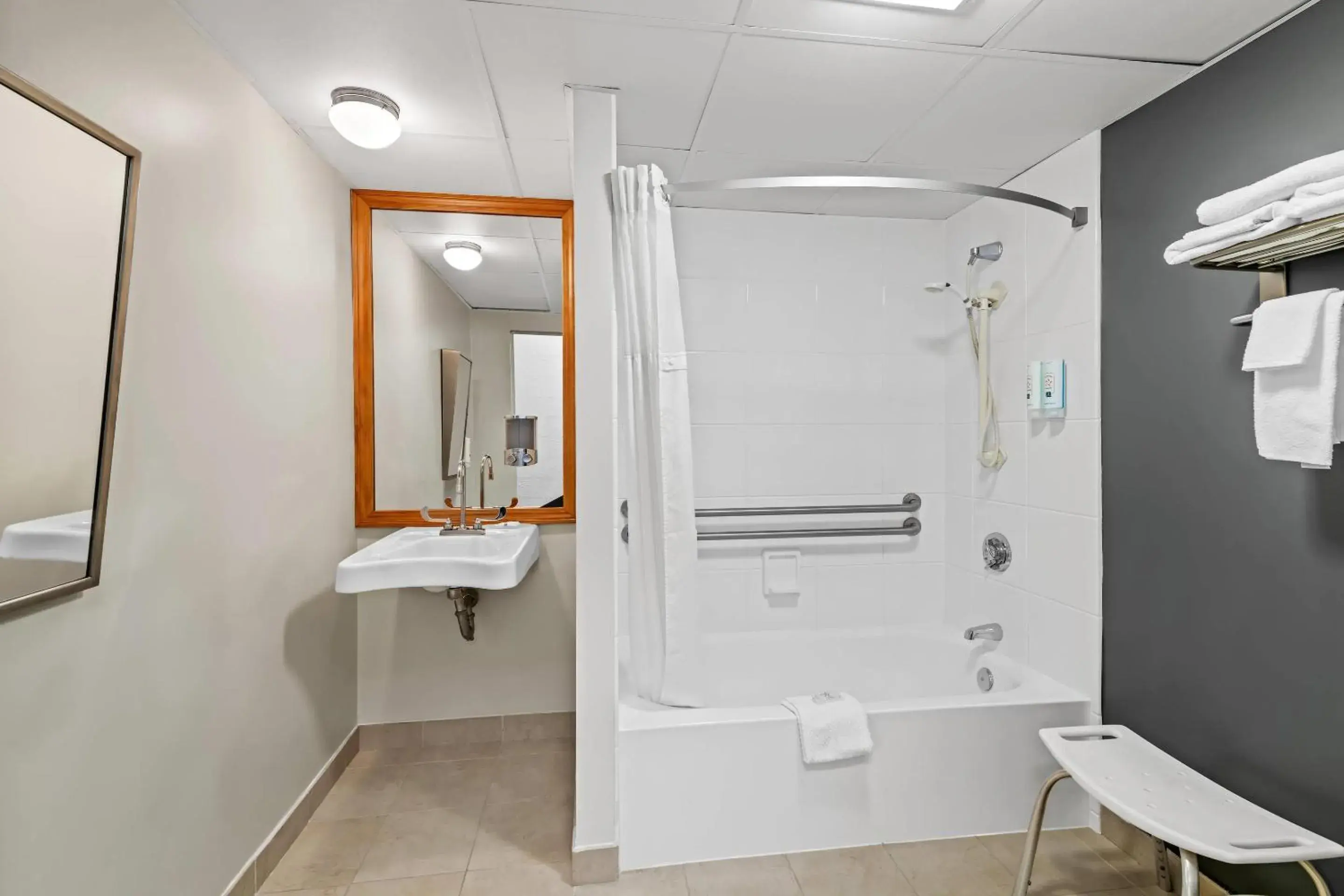 Bedroom in Quality Inn Bangor Airport Bedroom in Quality Inn Bangor Airport