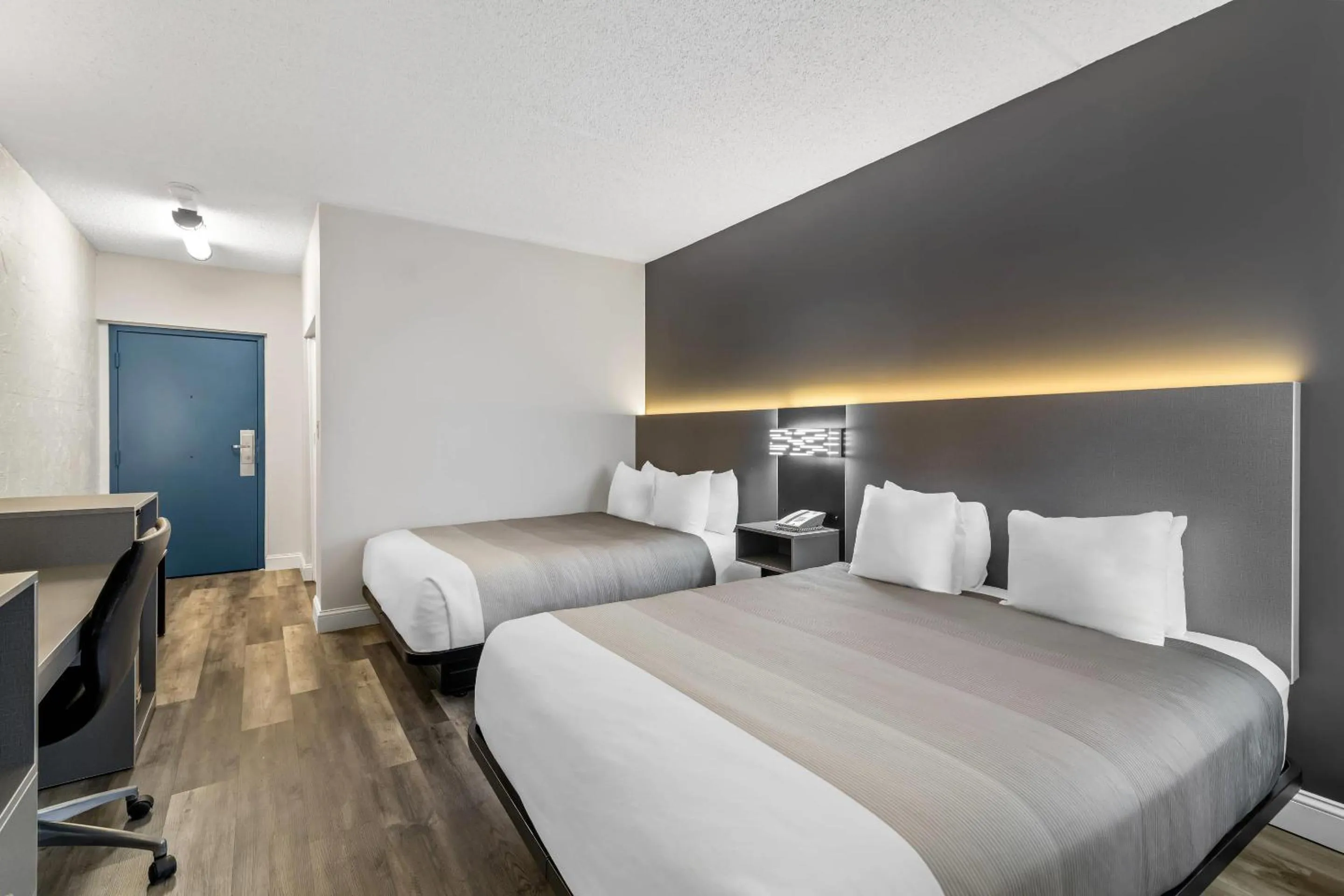 Bedroom, Bed in Quality Inn Bangor Airport