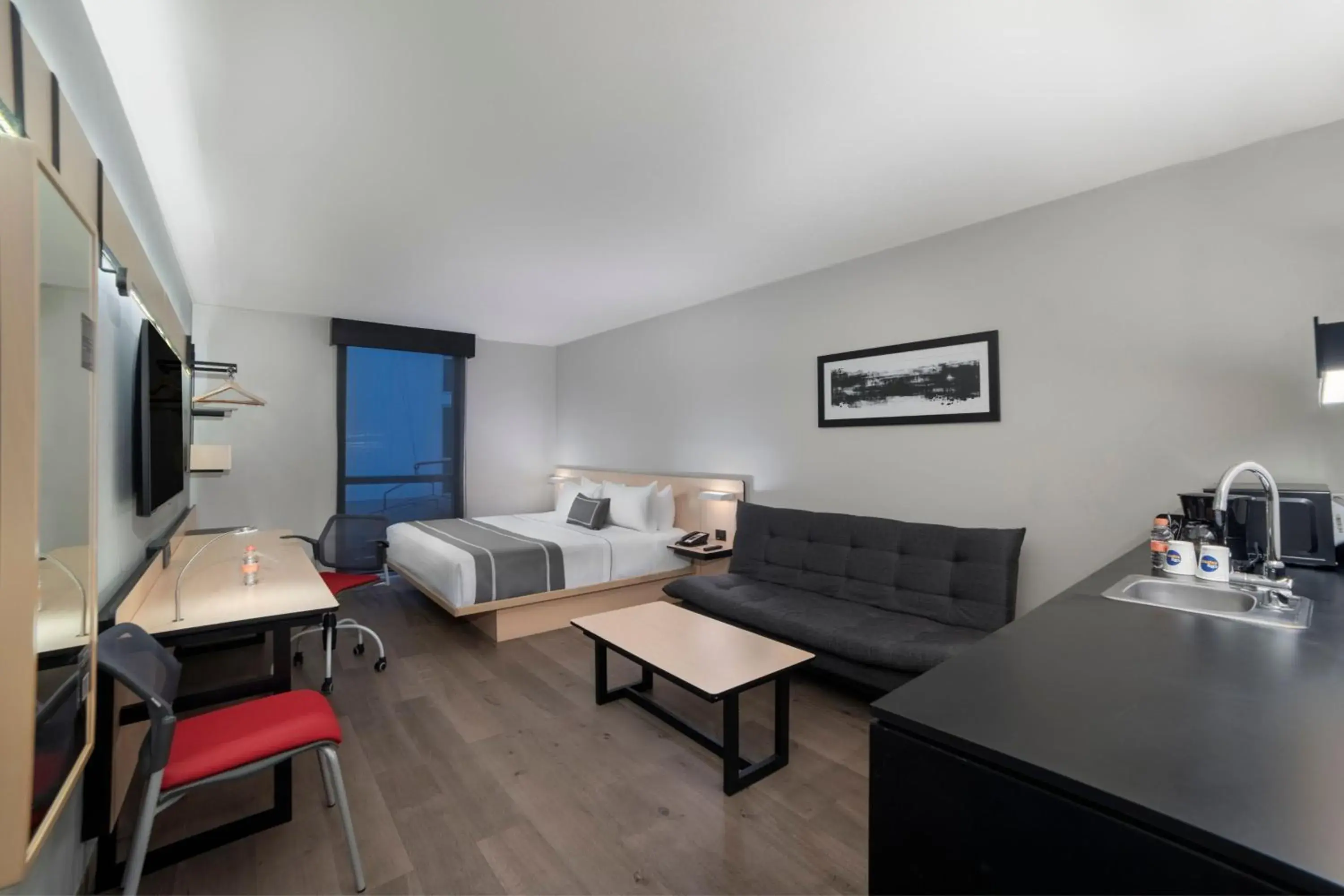 One-Bedroom King Suite with Sofa Bed in City Express Plus by Marriott Ciudad de México Insurgentes Sur One-Bedroom King Suite with Sofa Bed in City Express Plus by Marriott Ciudad de México Insurgentes Sur
