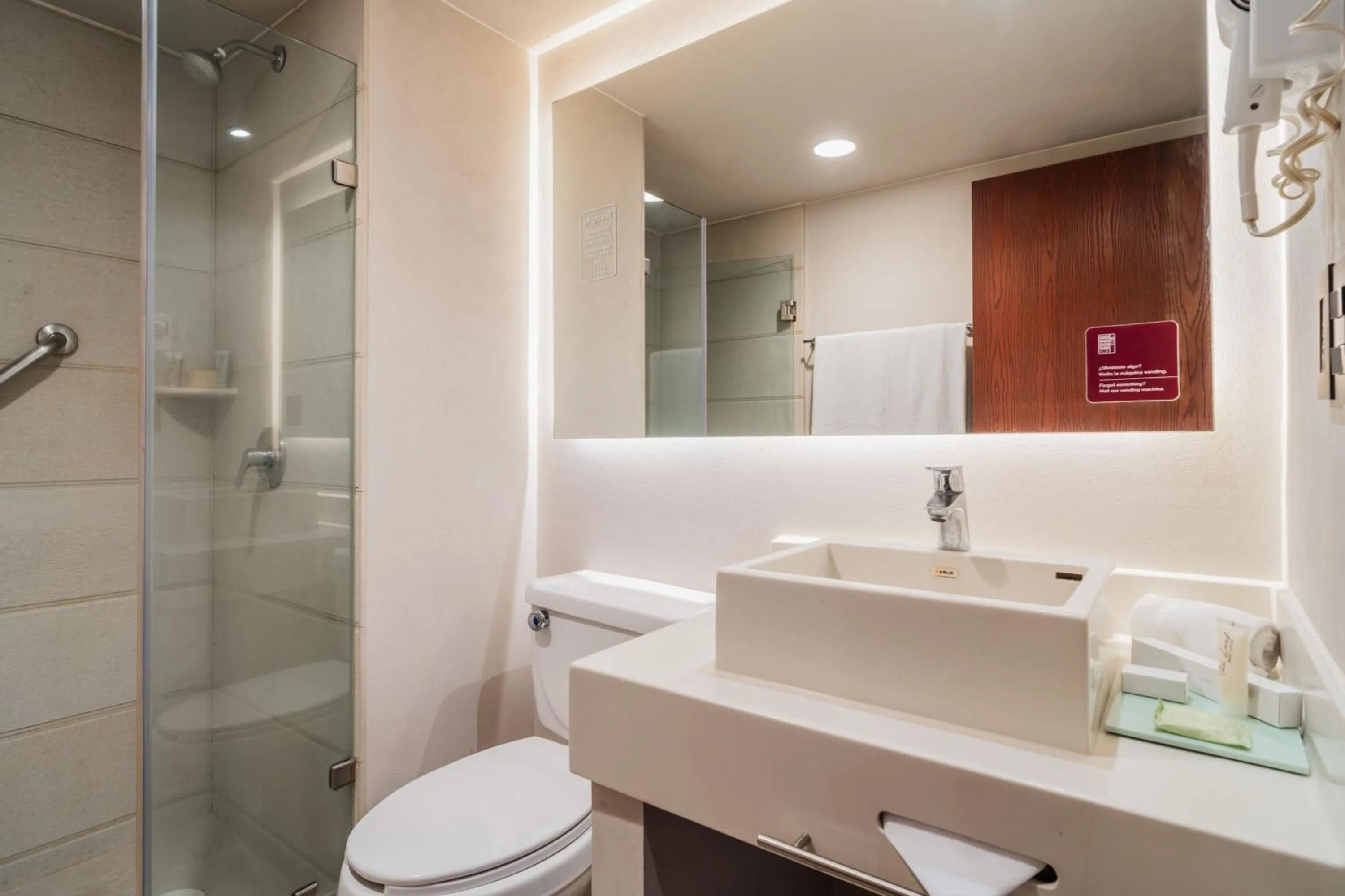 Bathroom in City Express Suites by Marriott Queretaro