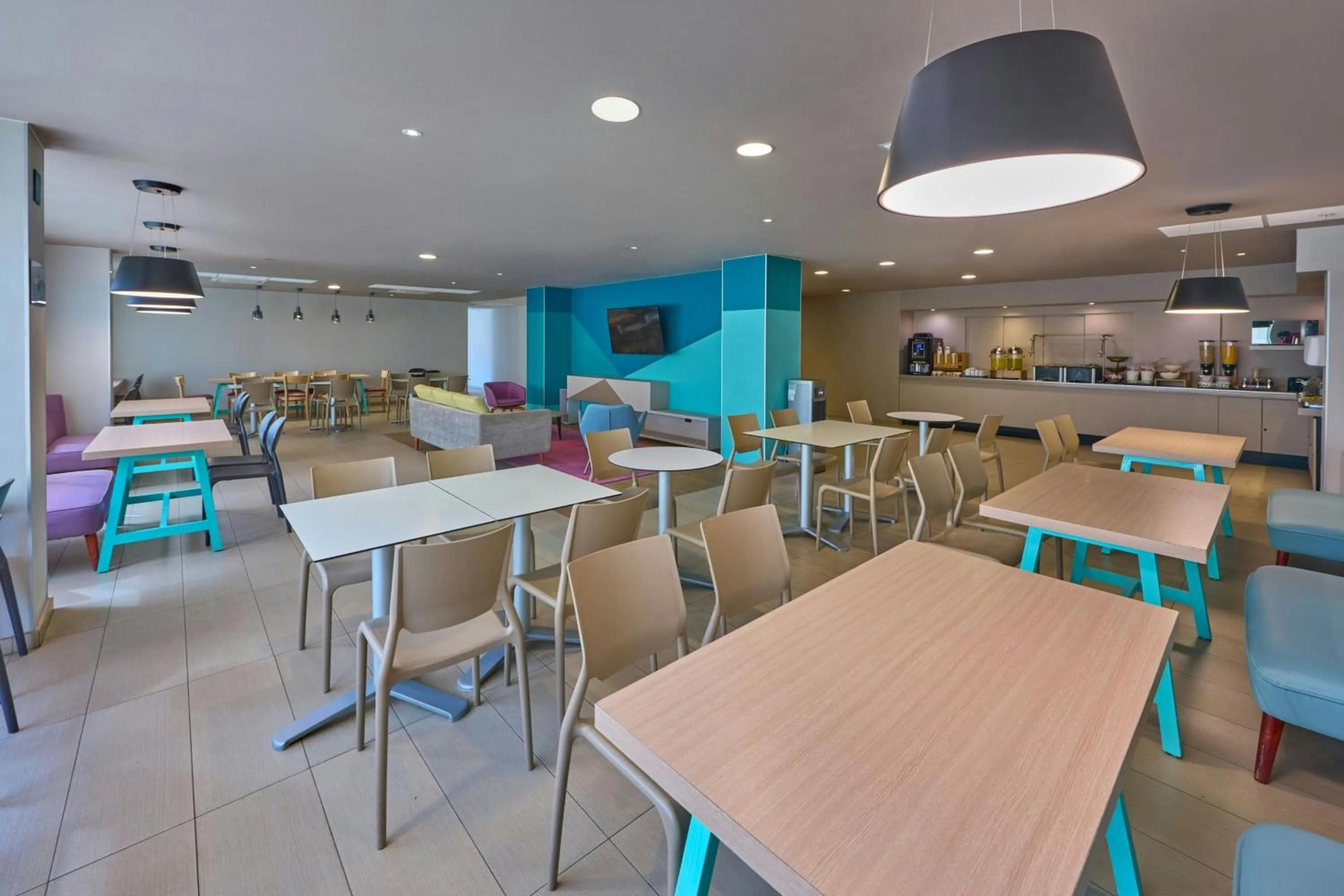 Breakfast in City Express Suites by Marriott Queretaro