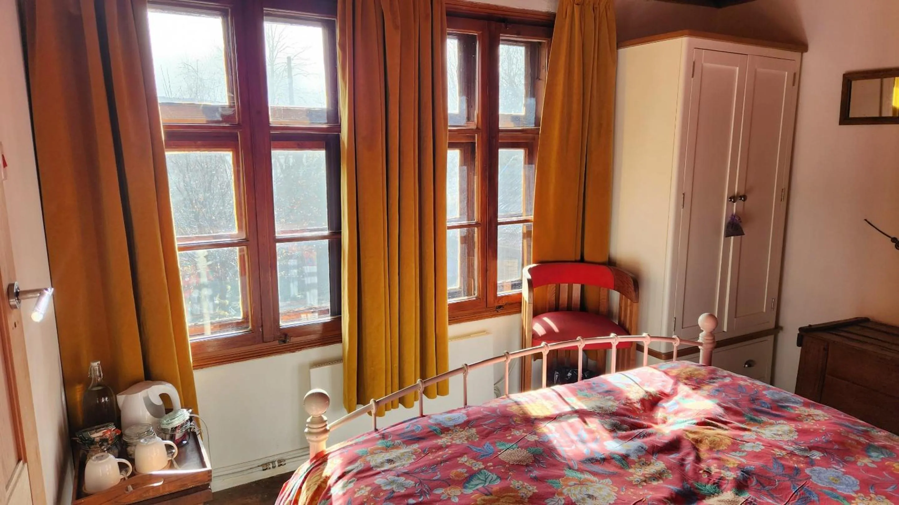 View (from property/room), Bed in Little River Guest House