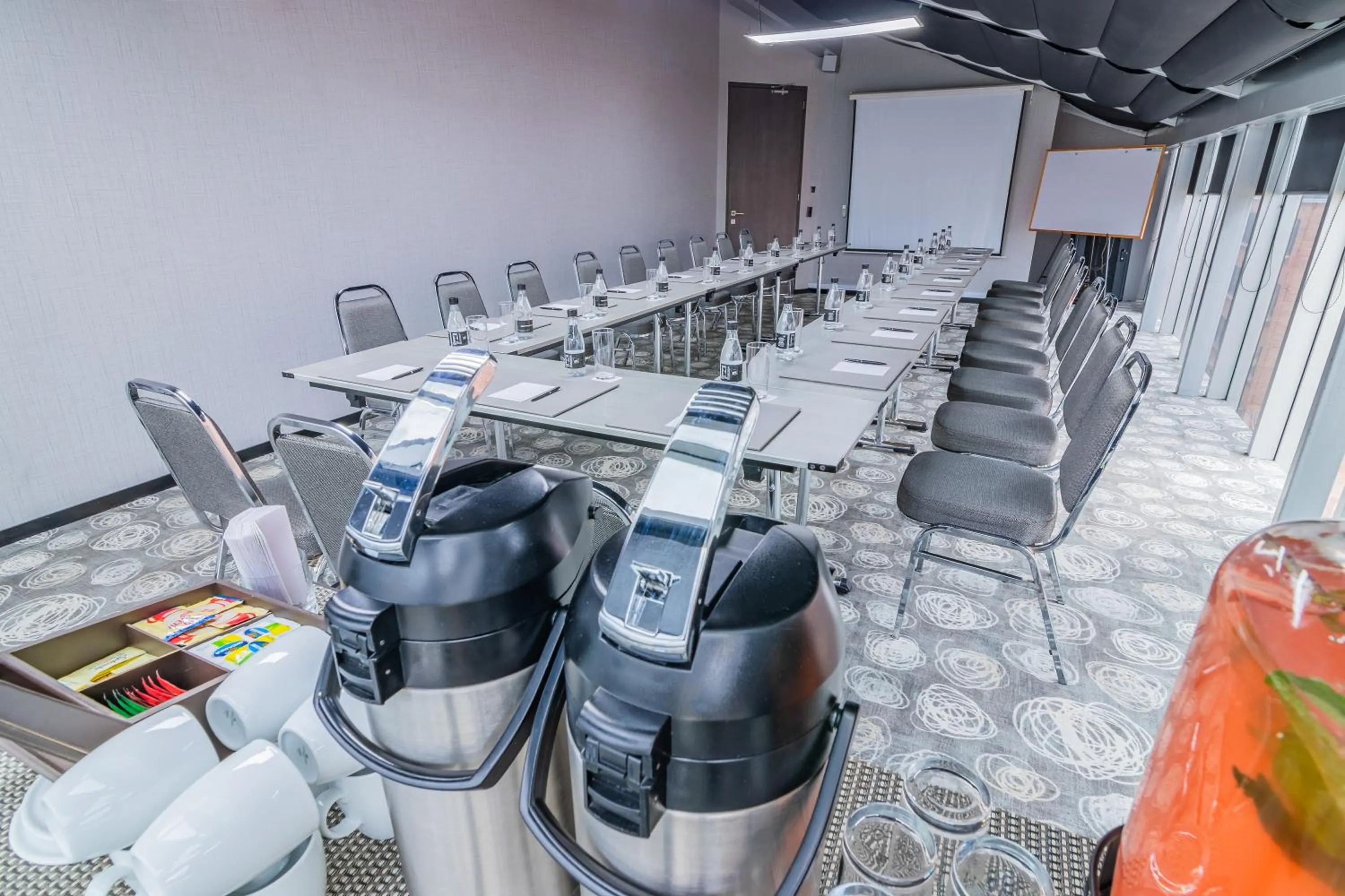 Meeting/conference room in GHL Collection 93