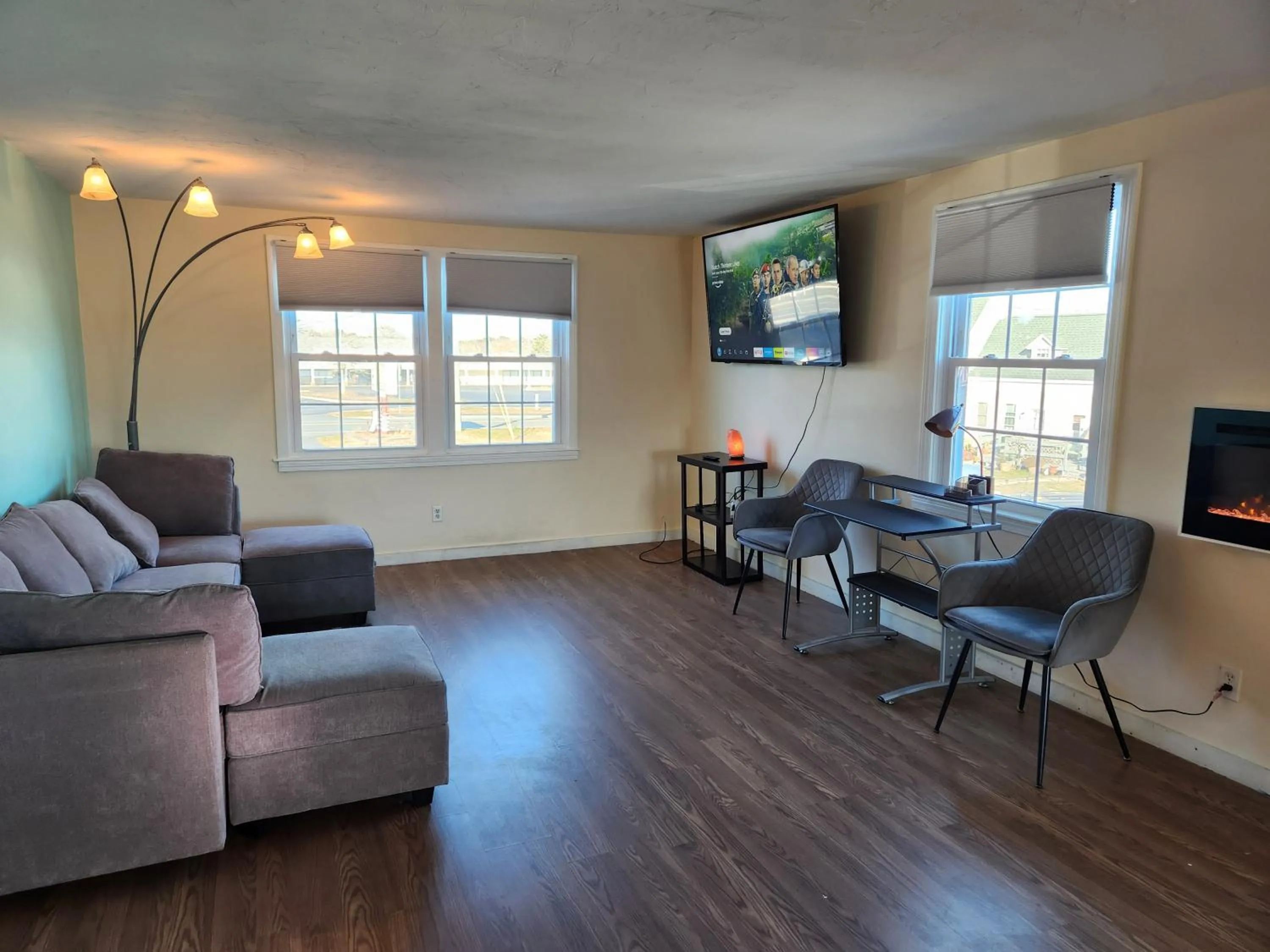 Jonathan Edwards Motel