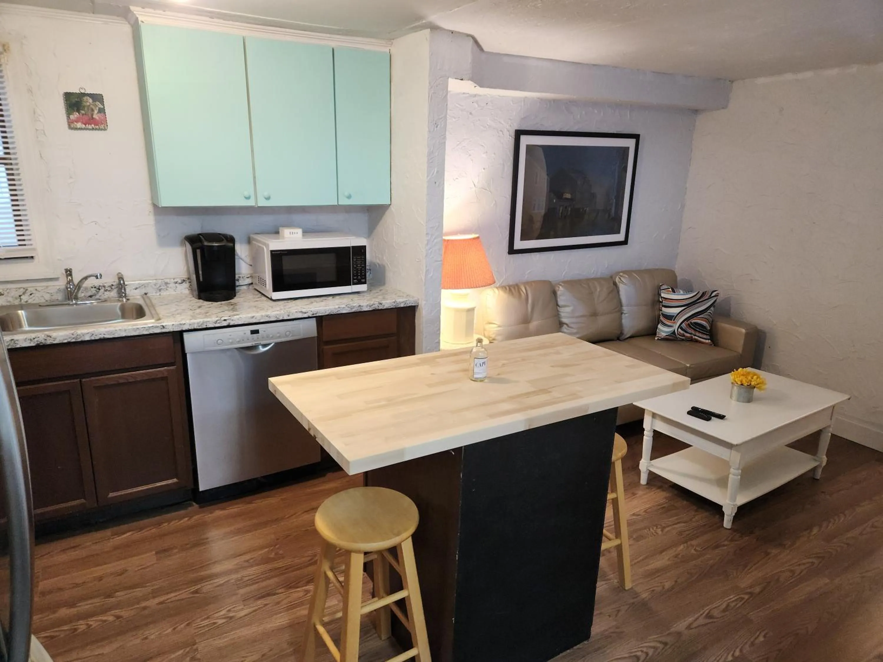 Jonathan Edwards Motel