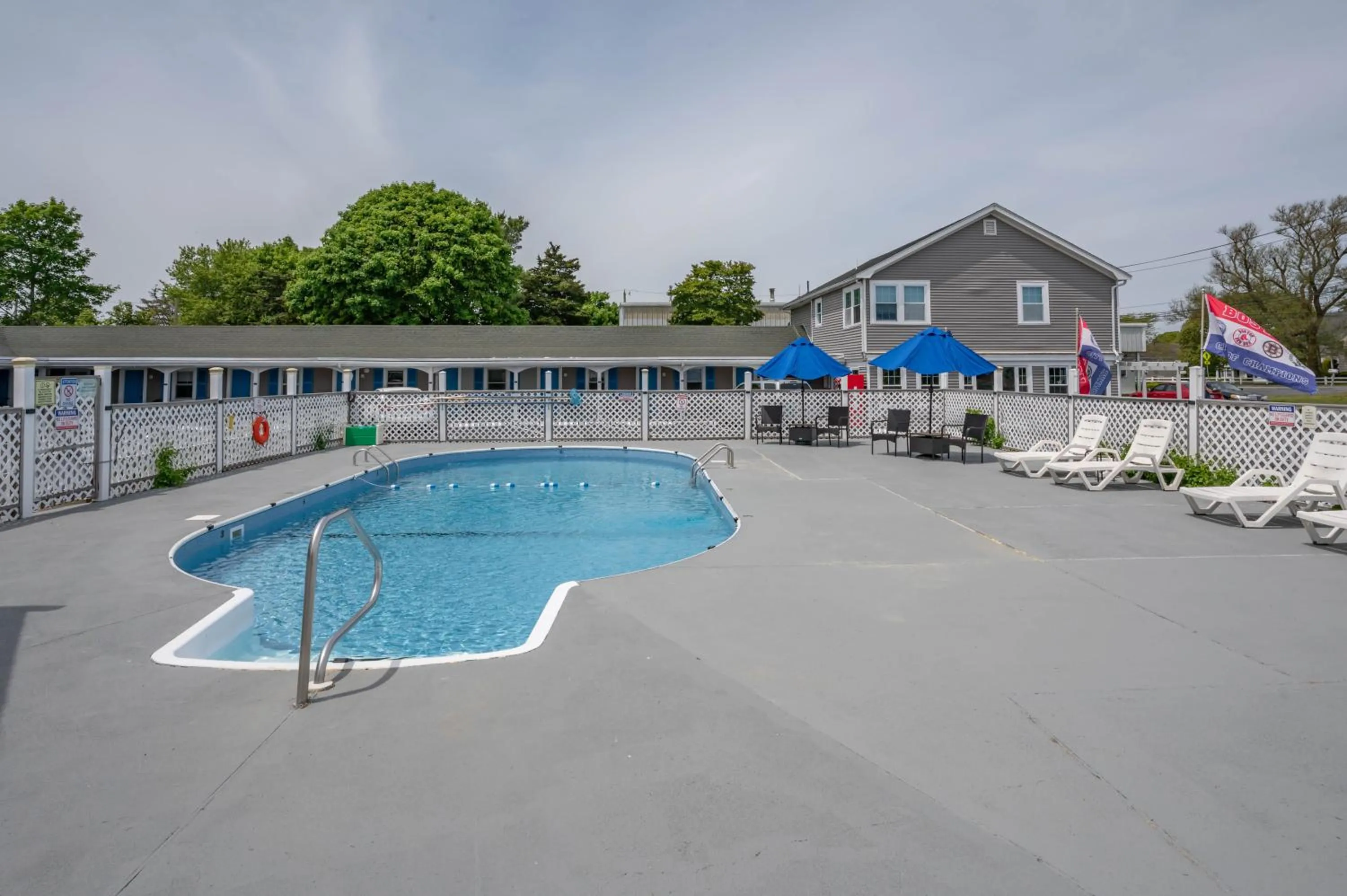 Jonathan Edwards Motel