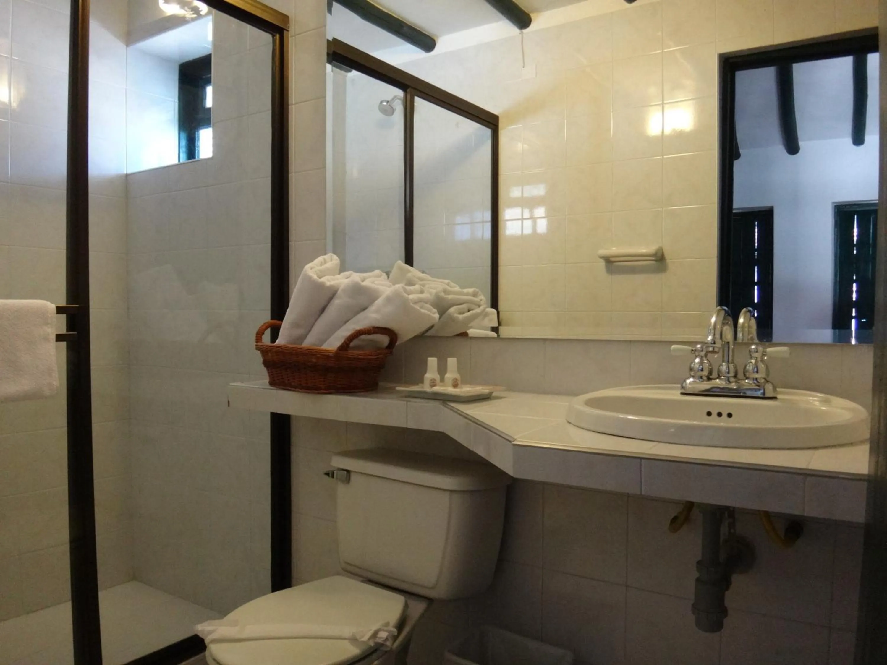 Bathroom in Hotel Hospederia San Carlos Villa De Leyva