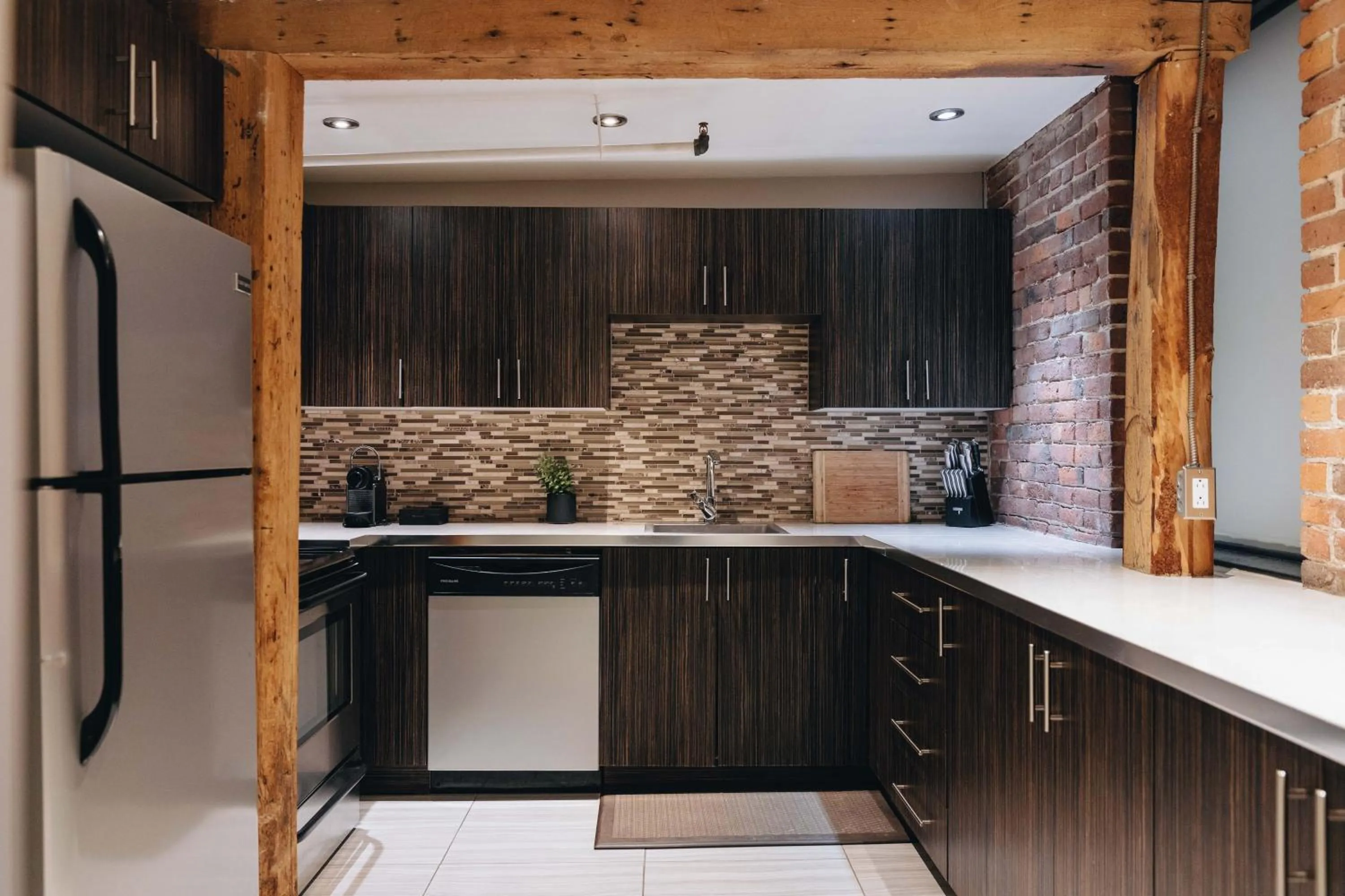 Kitchen or kitchenette in Lofts du Vieux-Port by Gray Collection