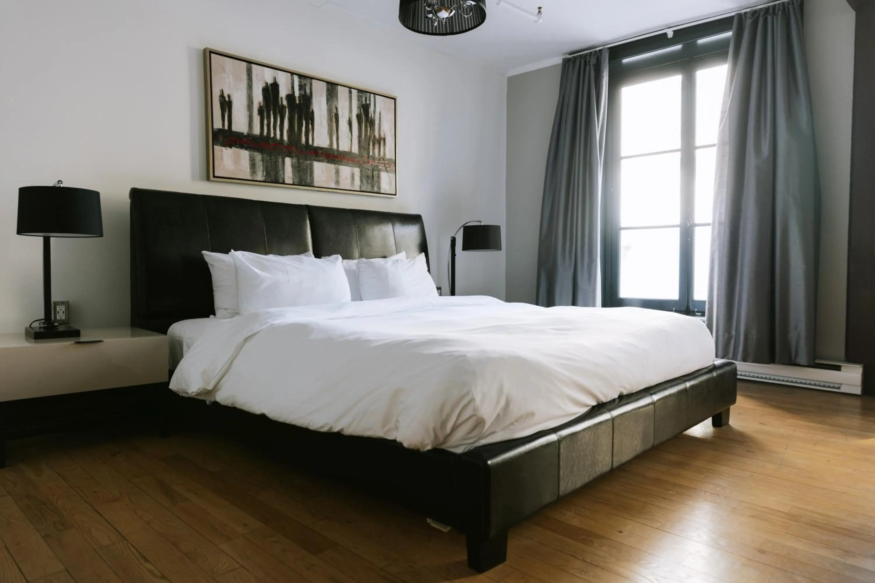 Bedroom, Bed in Lofts du Vieux-Port by Gray Collection