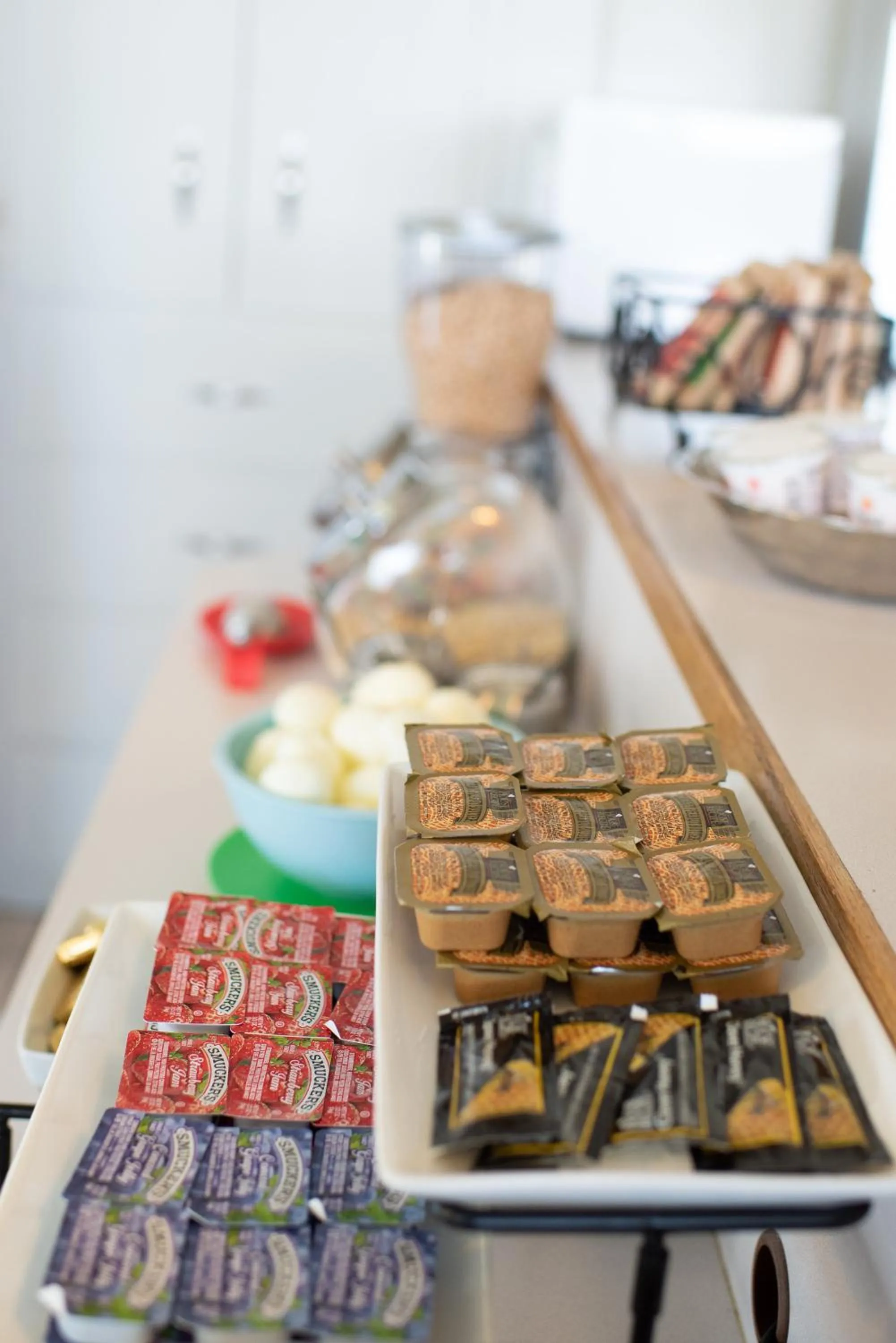 Breakfast in Silver Ridge Lodge