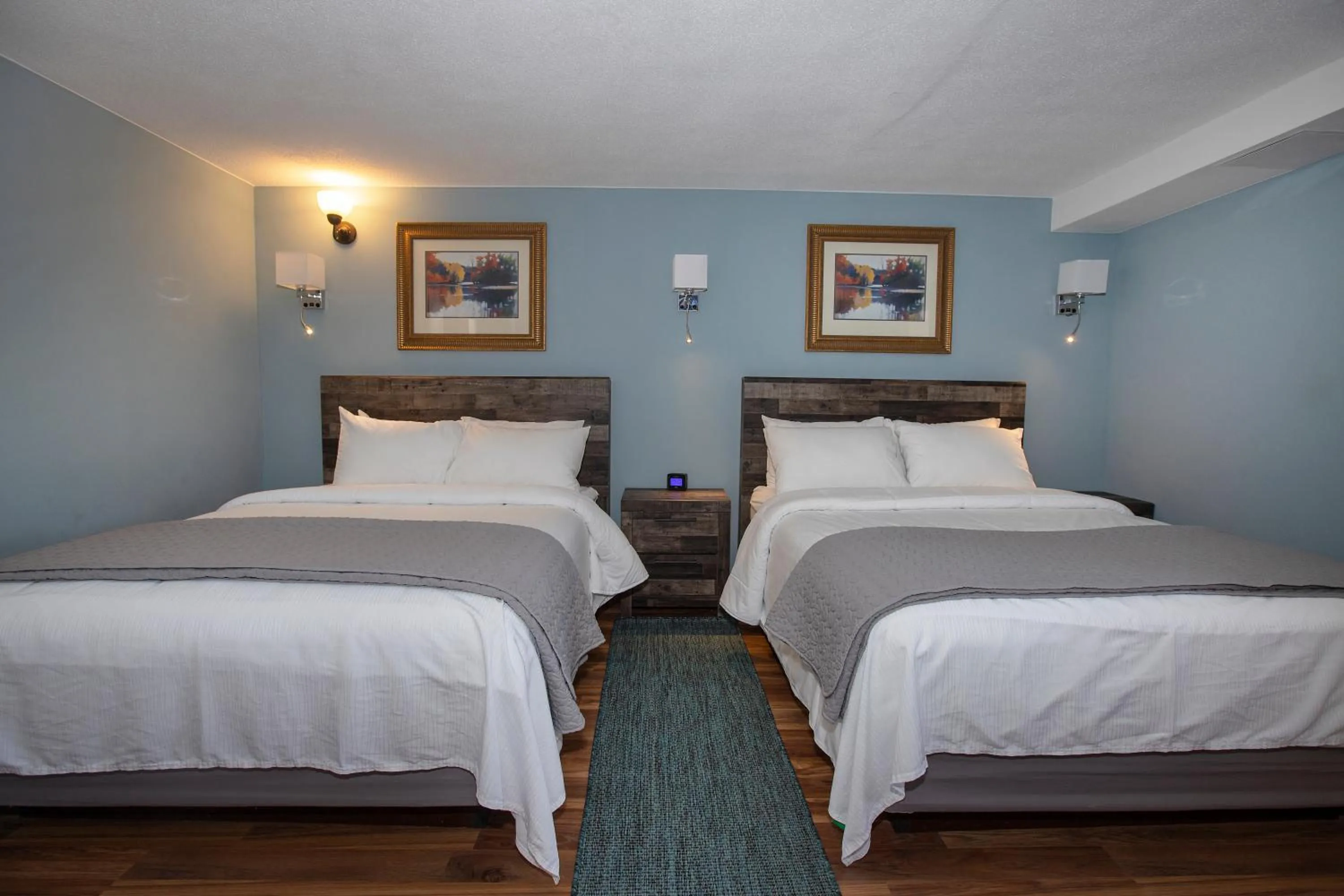 Bed in Silver Ridge Lodge