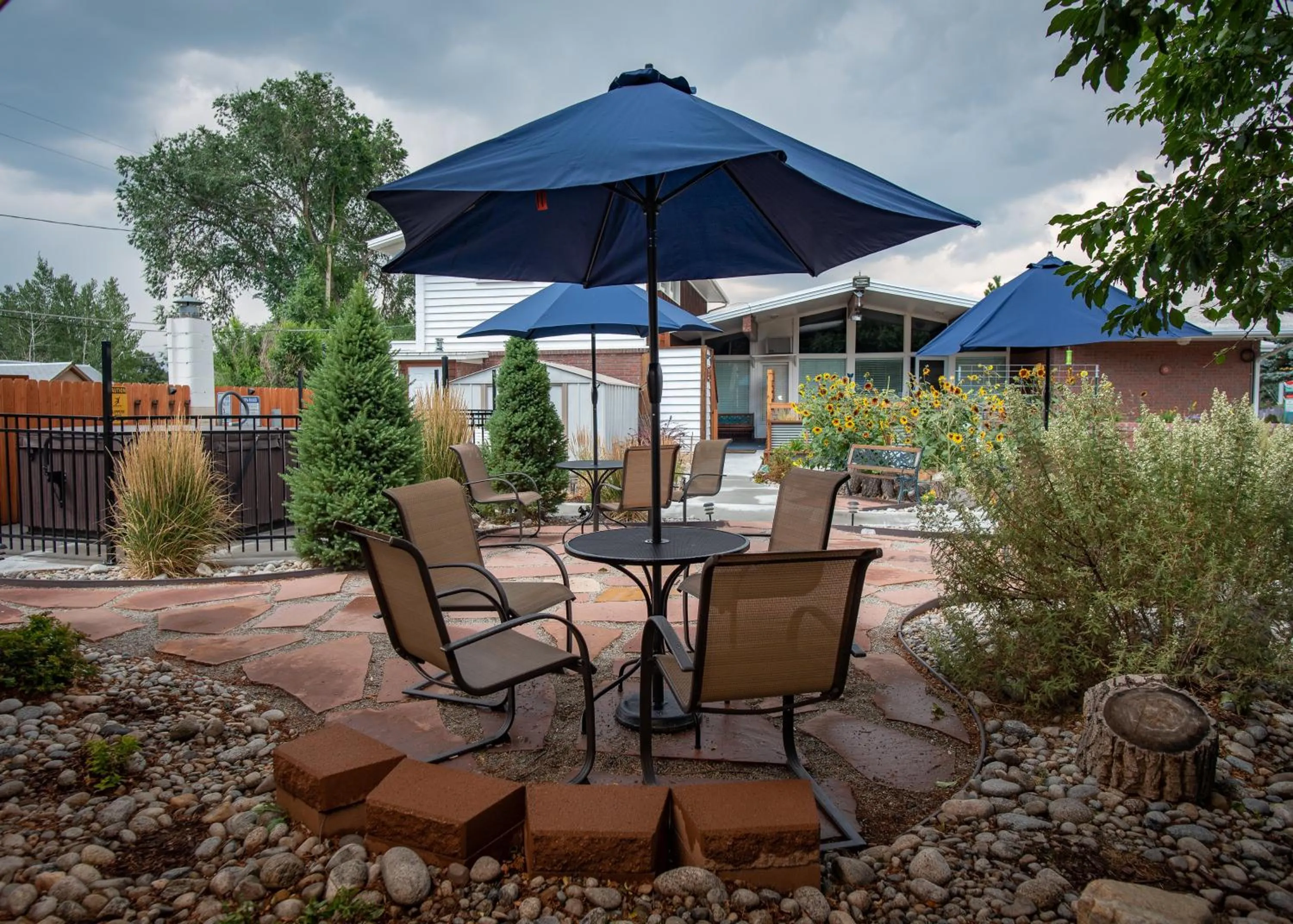 Property building in Silver Ridge Lodge