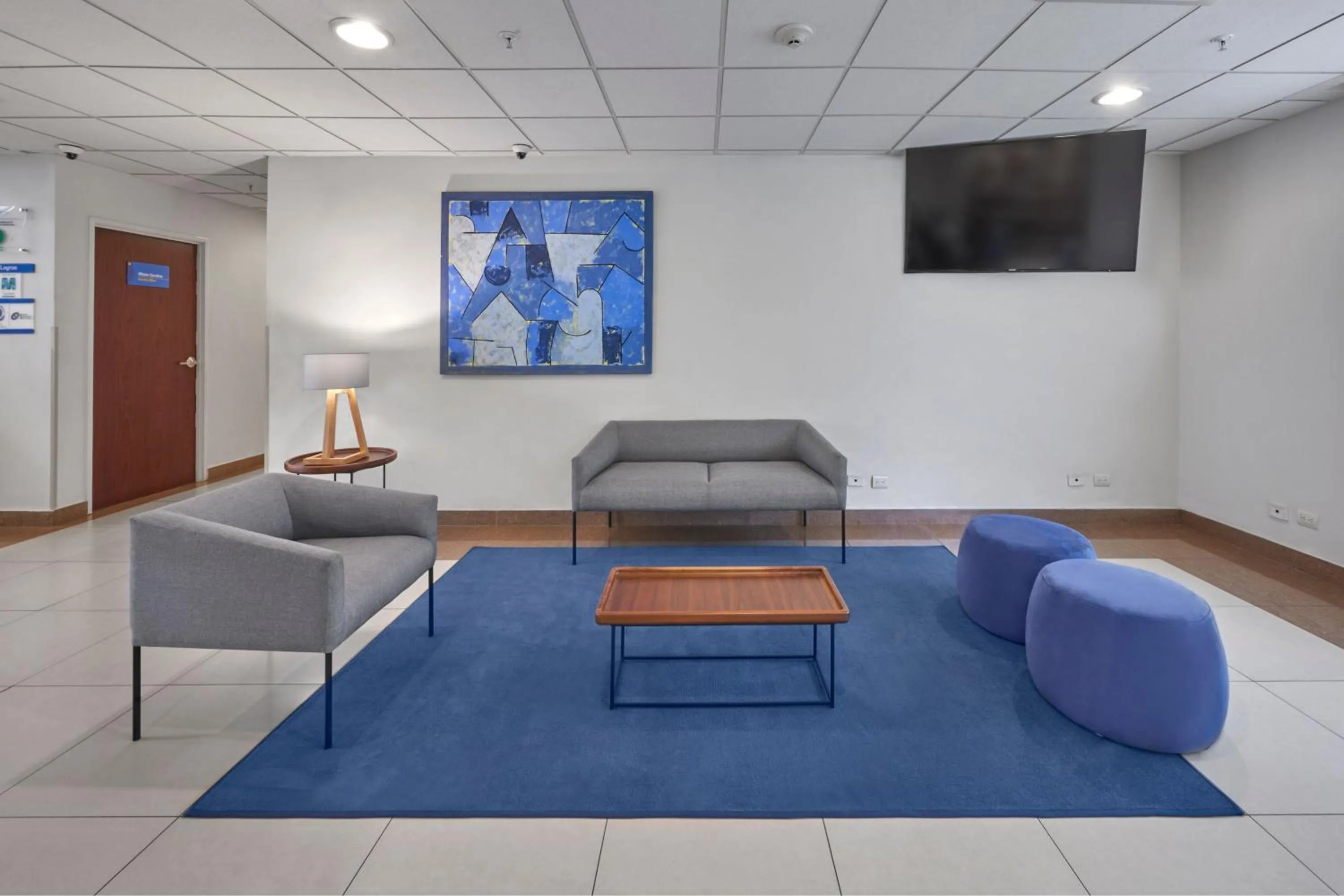 Living room in City Express by Marriott Minatitlán