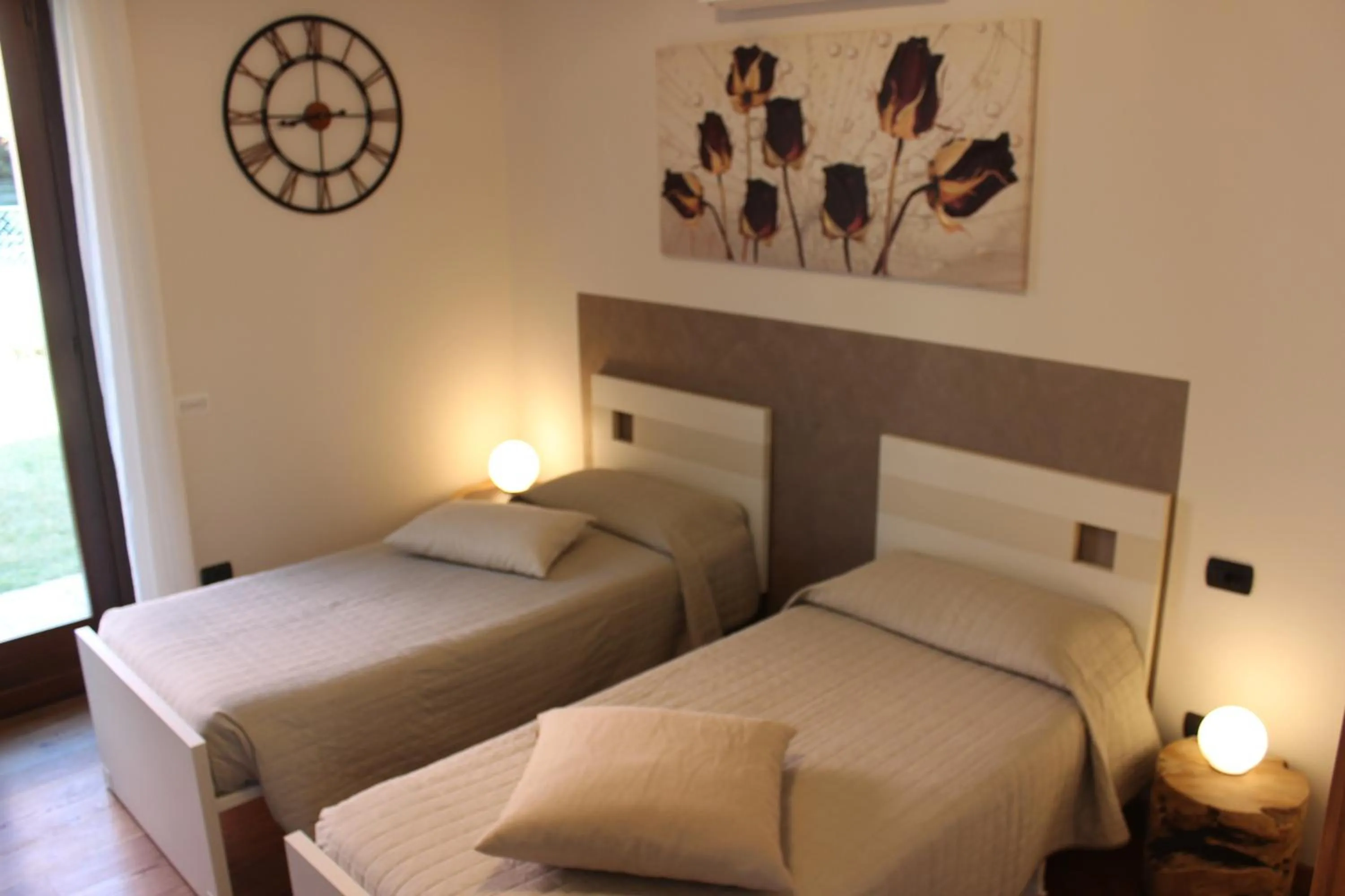 Bedroom, Bed in Due Lune B&B