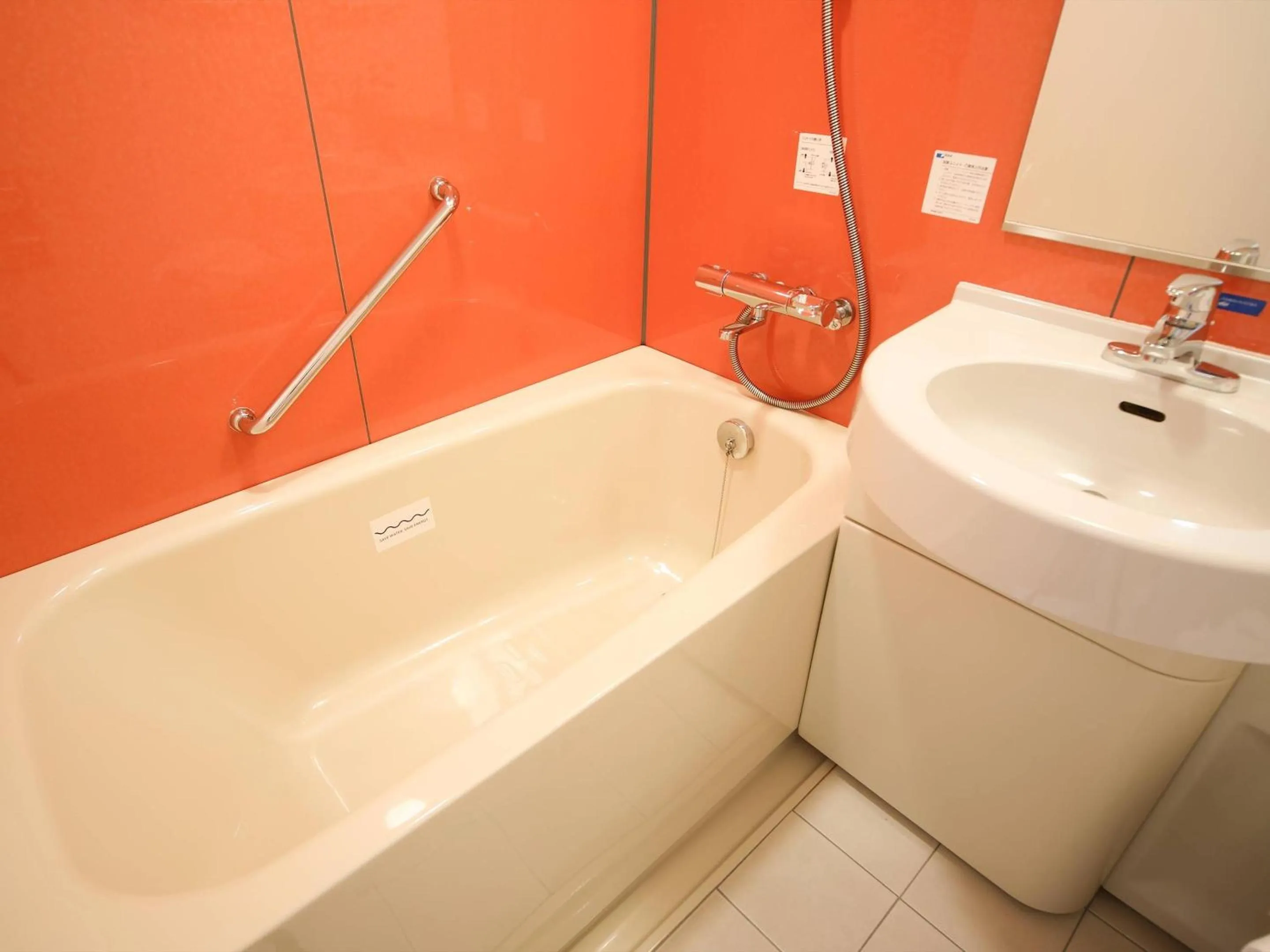 Bedroom in Comfort Inn Munakata