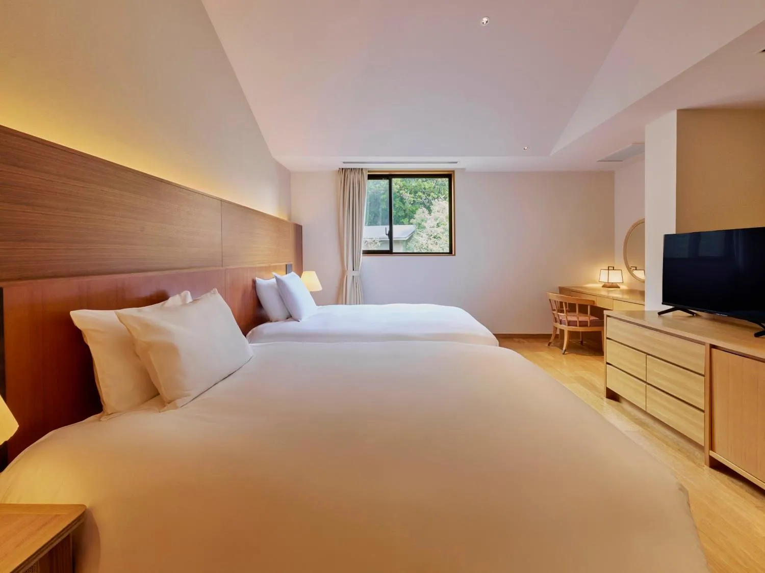 Other, Bed in Hakone Suishoen