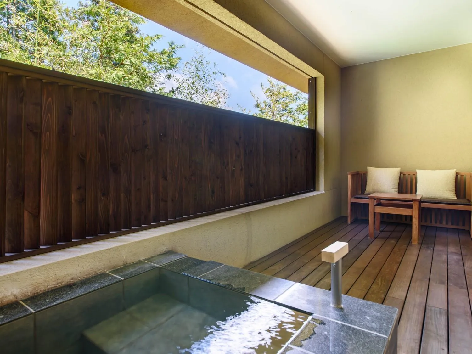 Bathroom in Hakone Suishoen