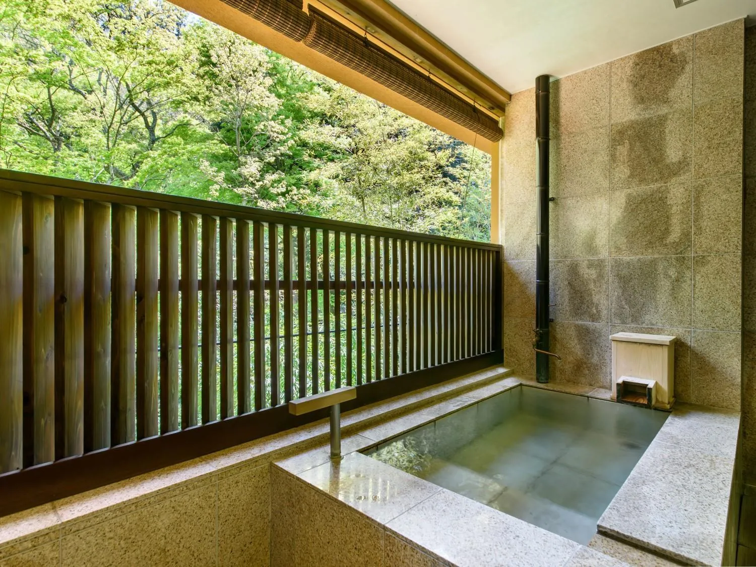 Bathroom in Hakone Suishoen