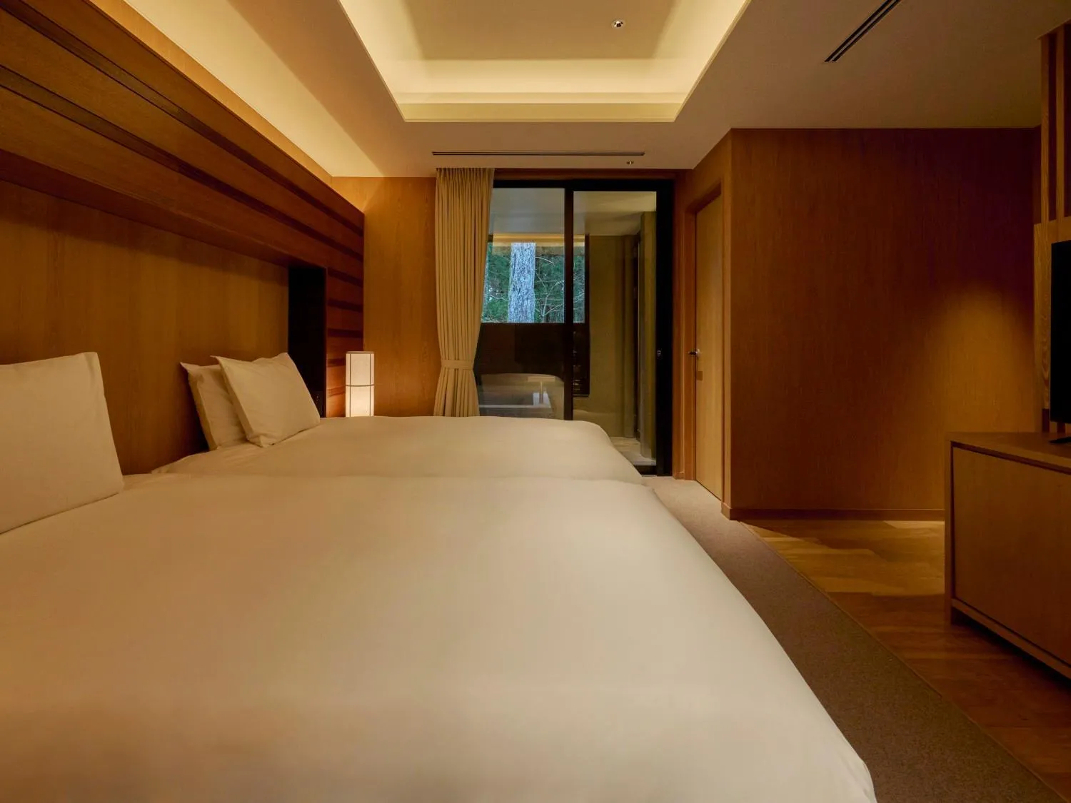 Other, Bed in Hakone Suishoen