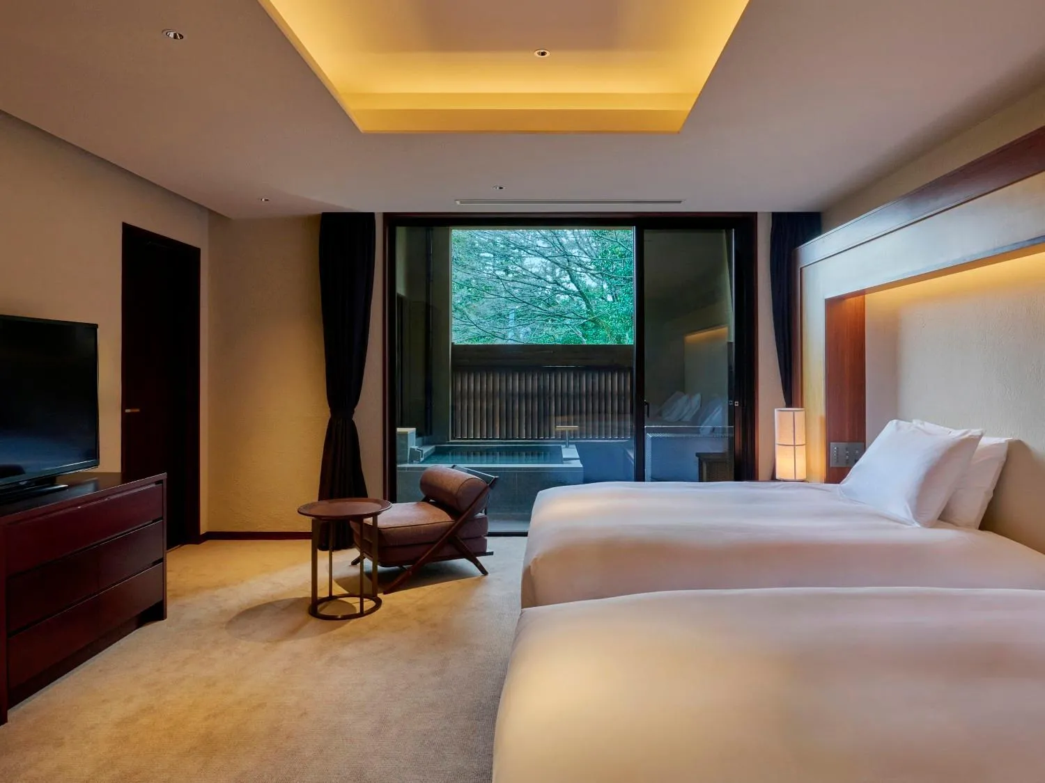 Other, Bed in Hakone Suishoen