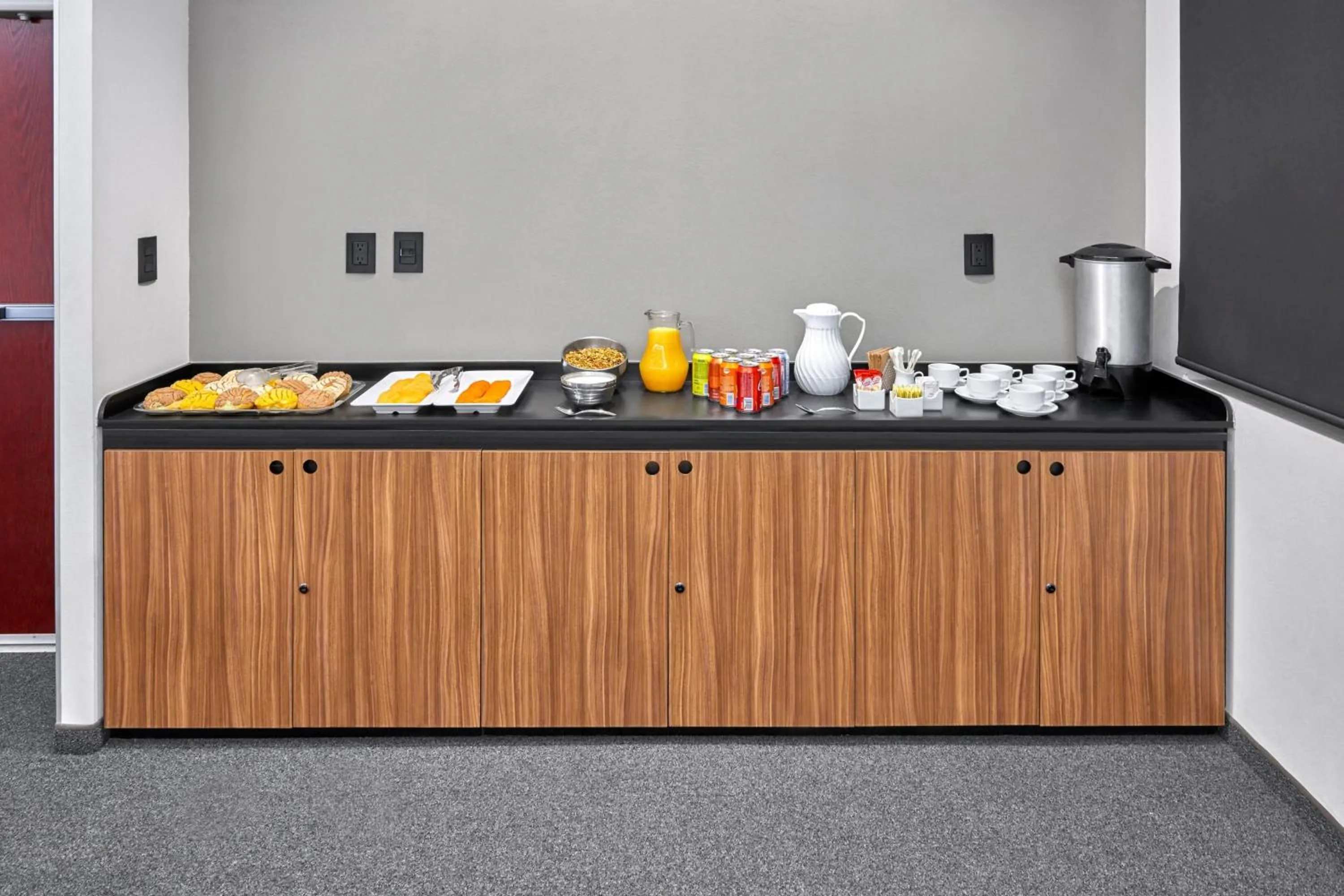 Meeting/conference room in City Express by Marriott Monterrey Santa Catarina