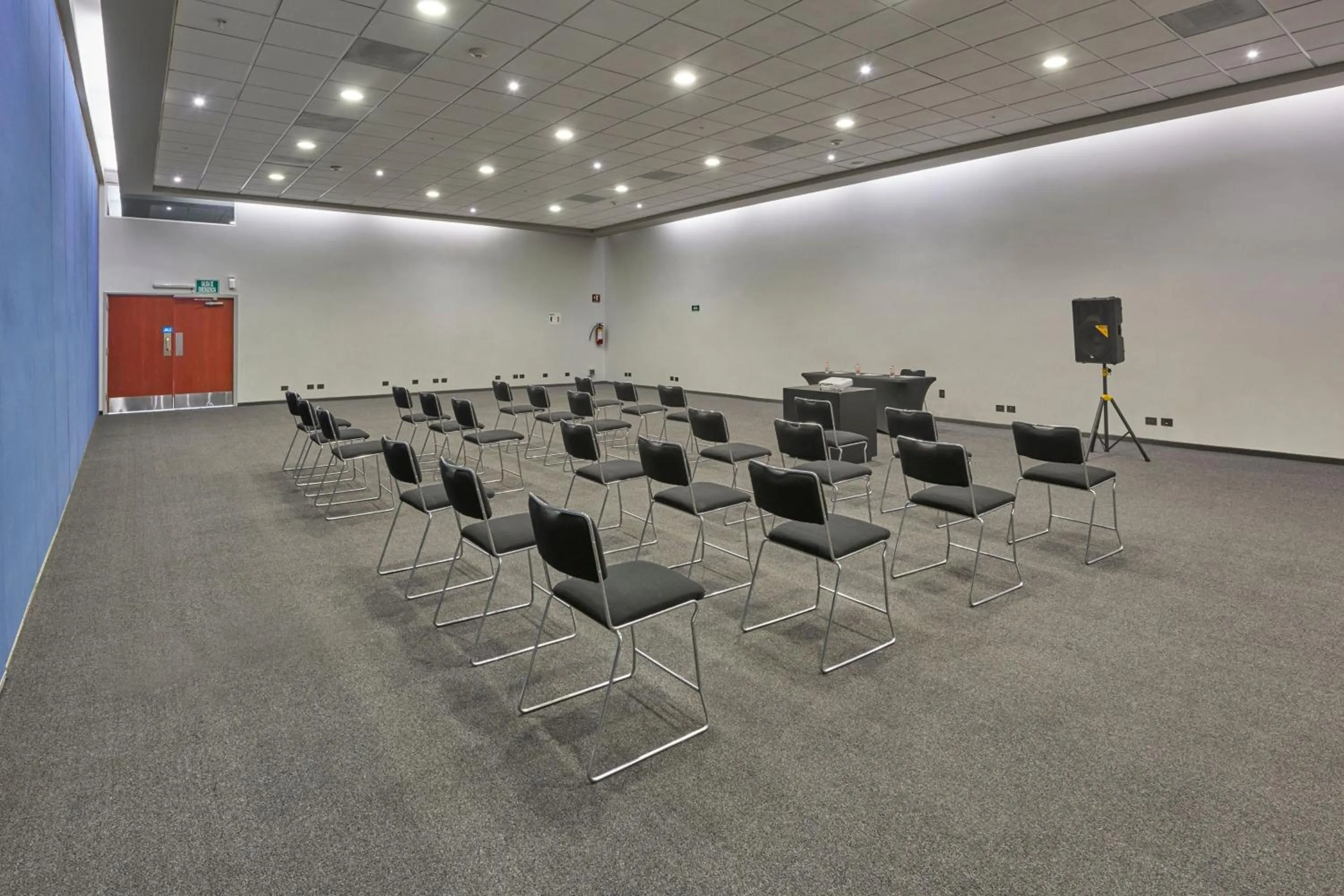 Meeting/conference room in City Express by Marriott Monterrey Santa Catarina