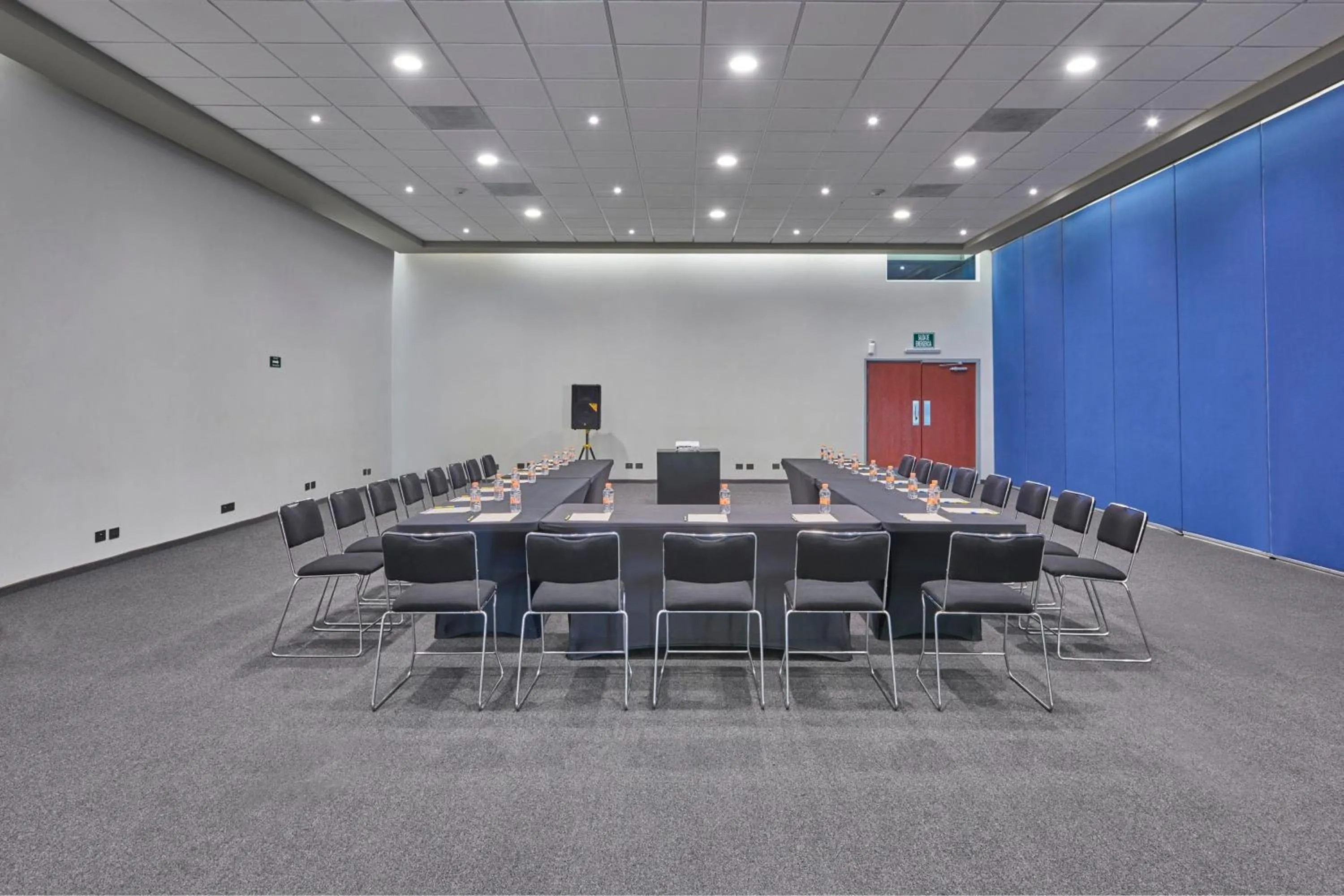Meeting/conference room in City Express by Marriott Monterrey Santa Catarina