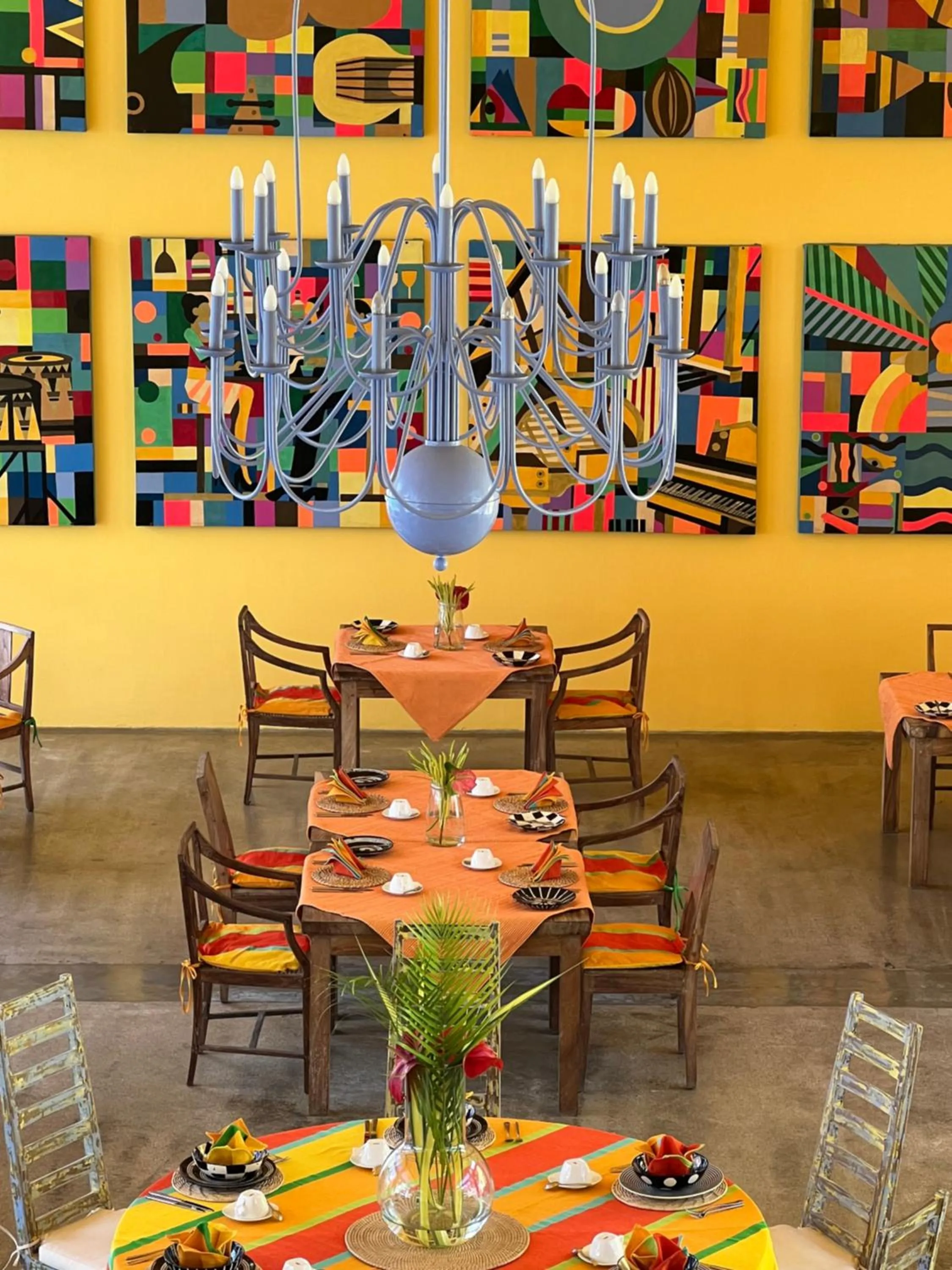 Restaurant/places to eat in Buckingham Place