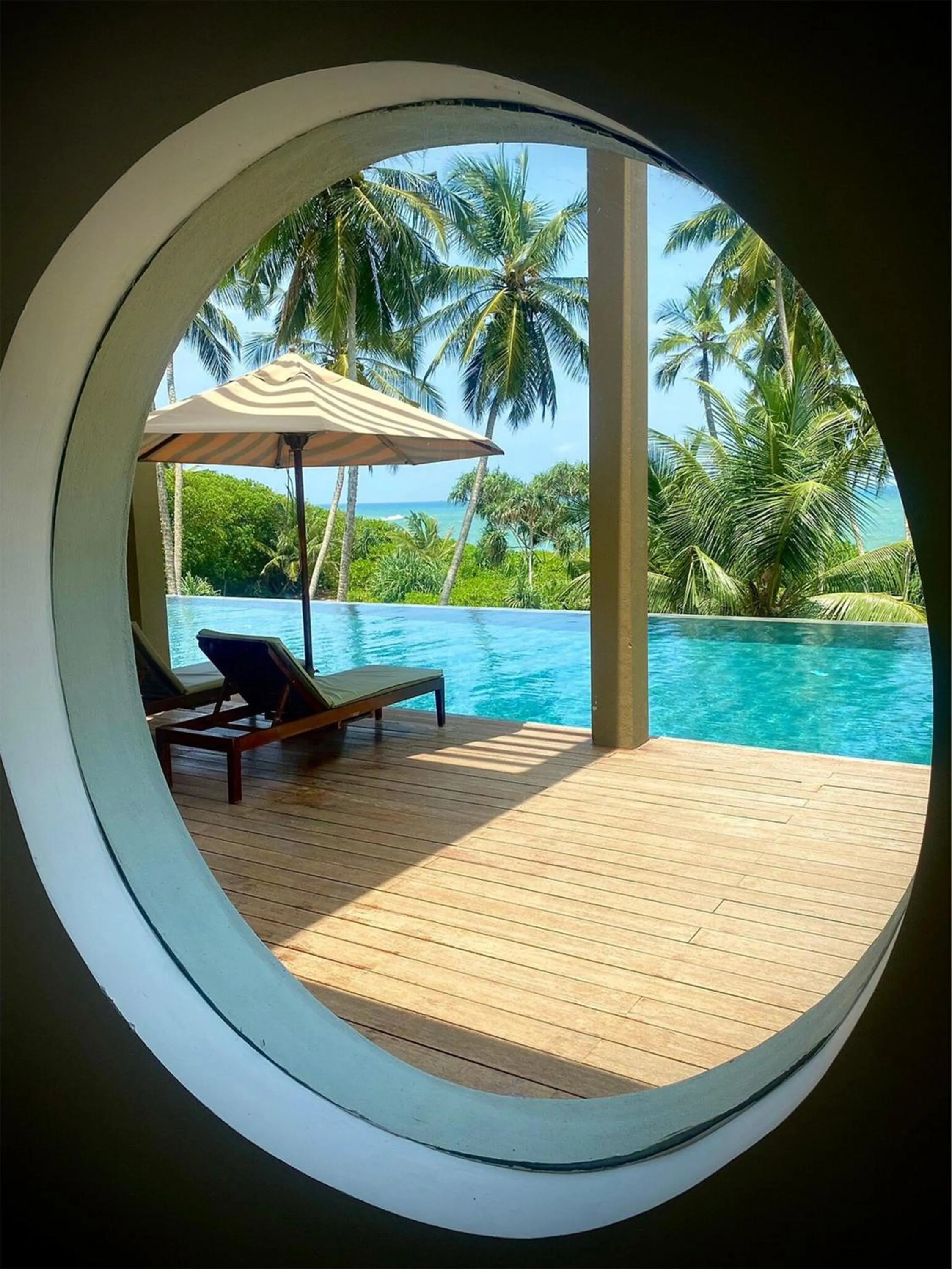 Pool view in Buckingham Place