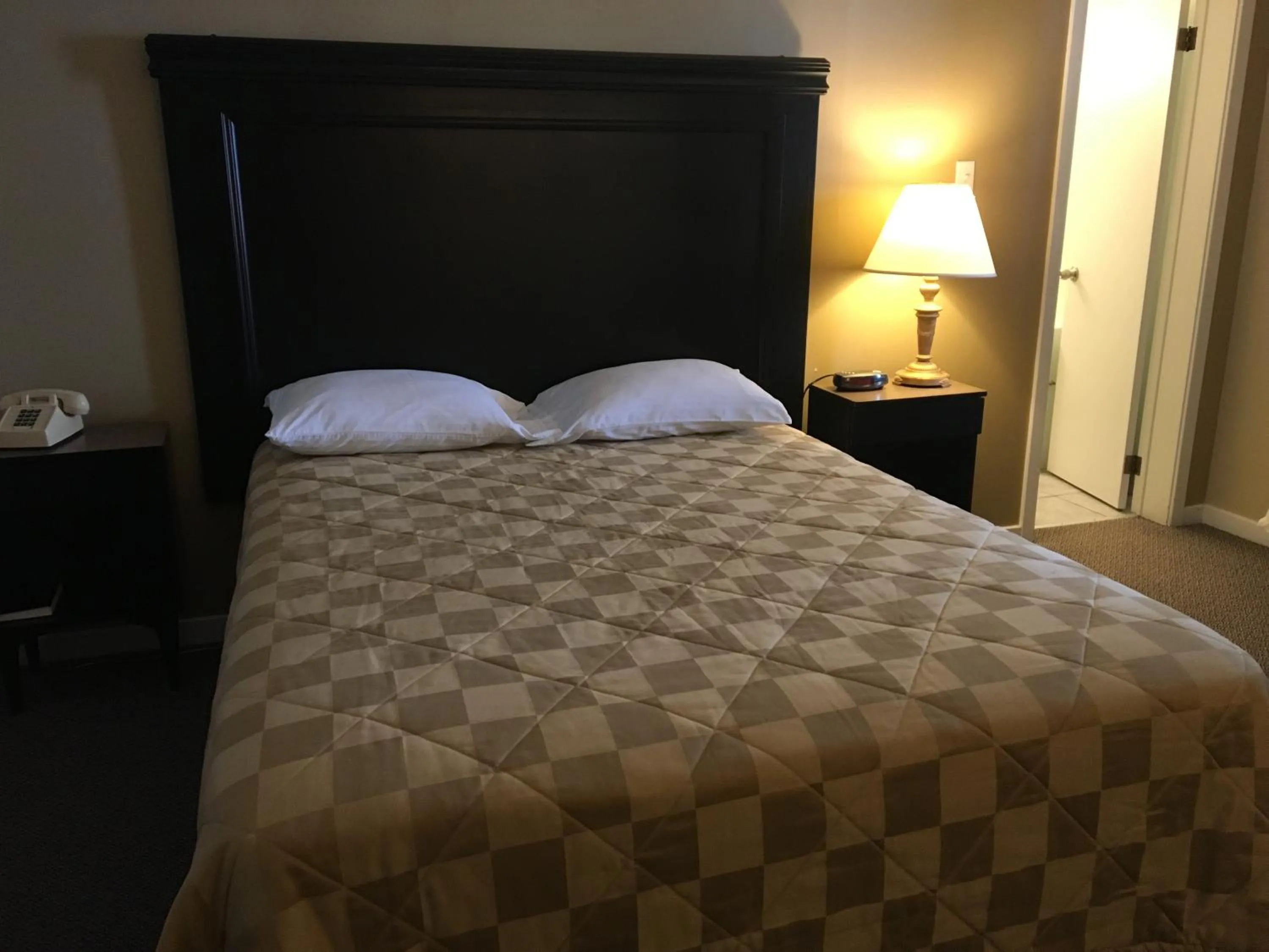 Advantage Motel