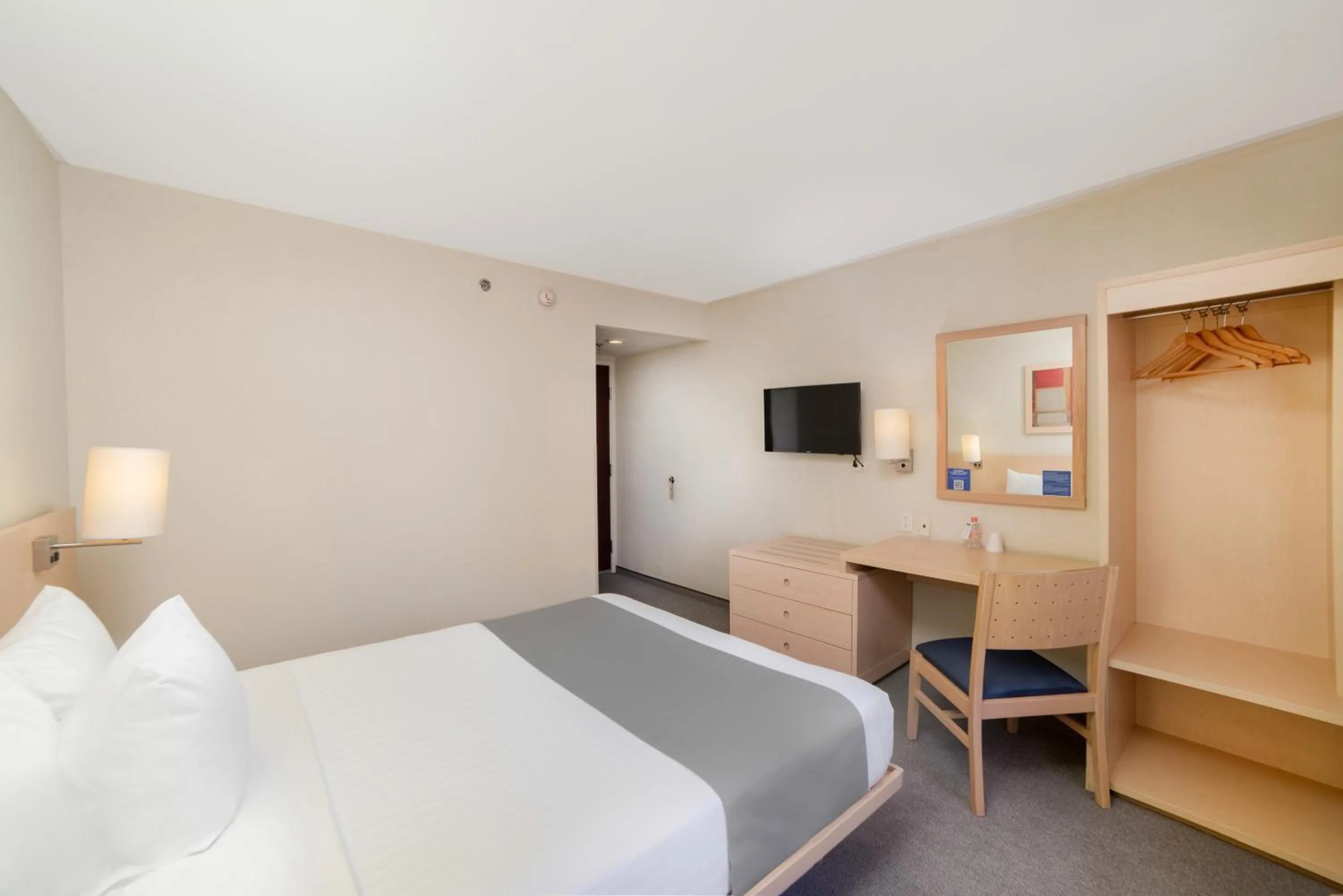 Bedroom, Bed in City Express by Marriott Nogales