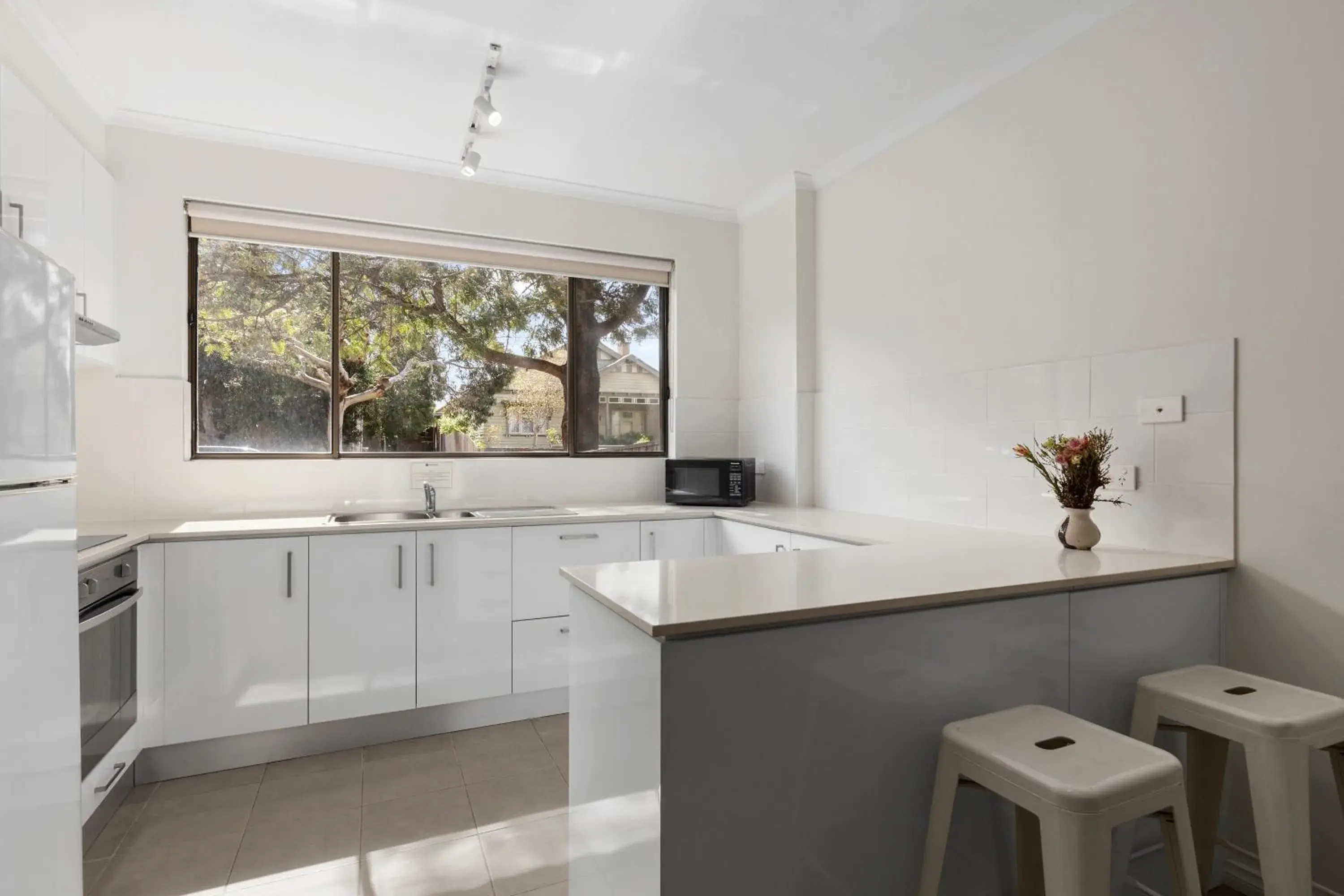 Two-Bedroom Apartment in BEST WESTERN Geelong Motor Inn & Serviced Apartments Two-Bedroom Apartment in BEST WESTERN Geelong Motor Inn & Serviced Apartments