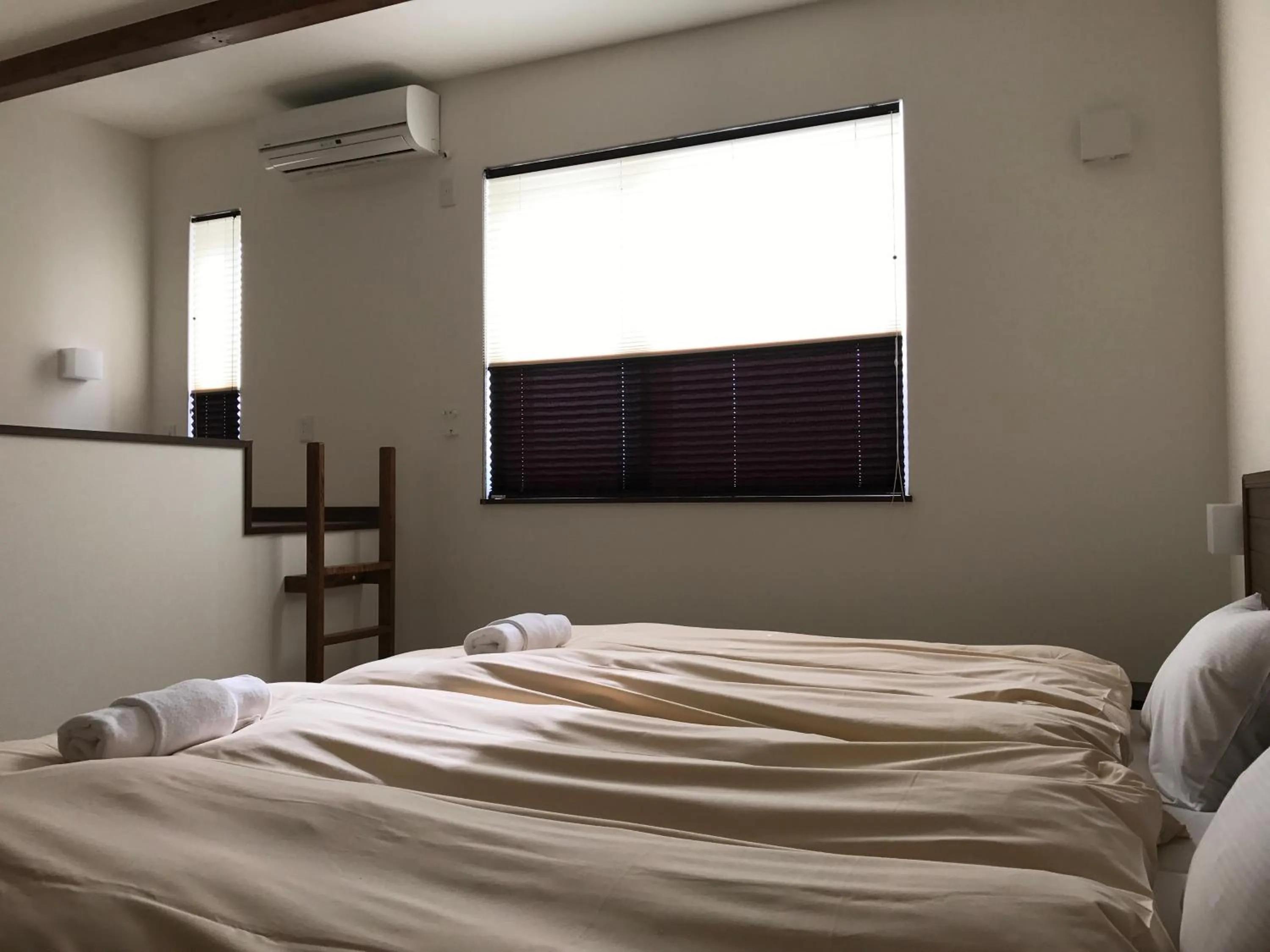Bedroom, Bed in Tsuru Apartments