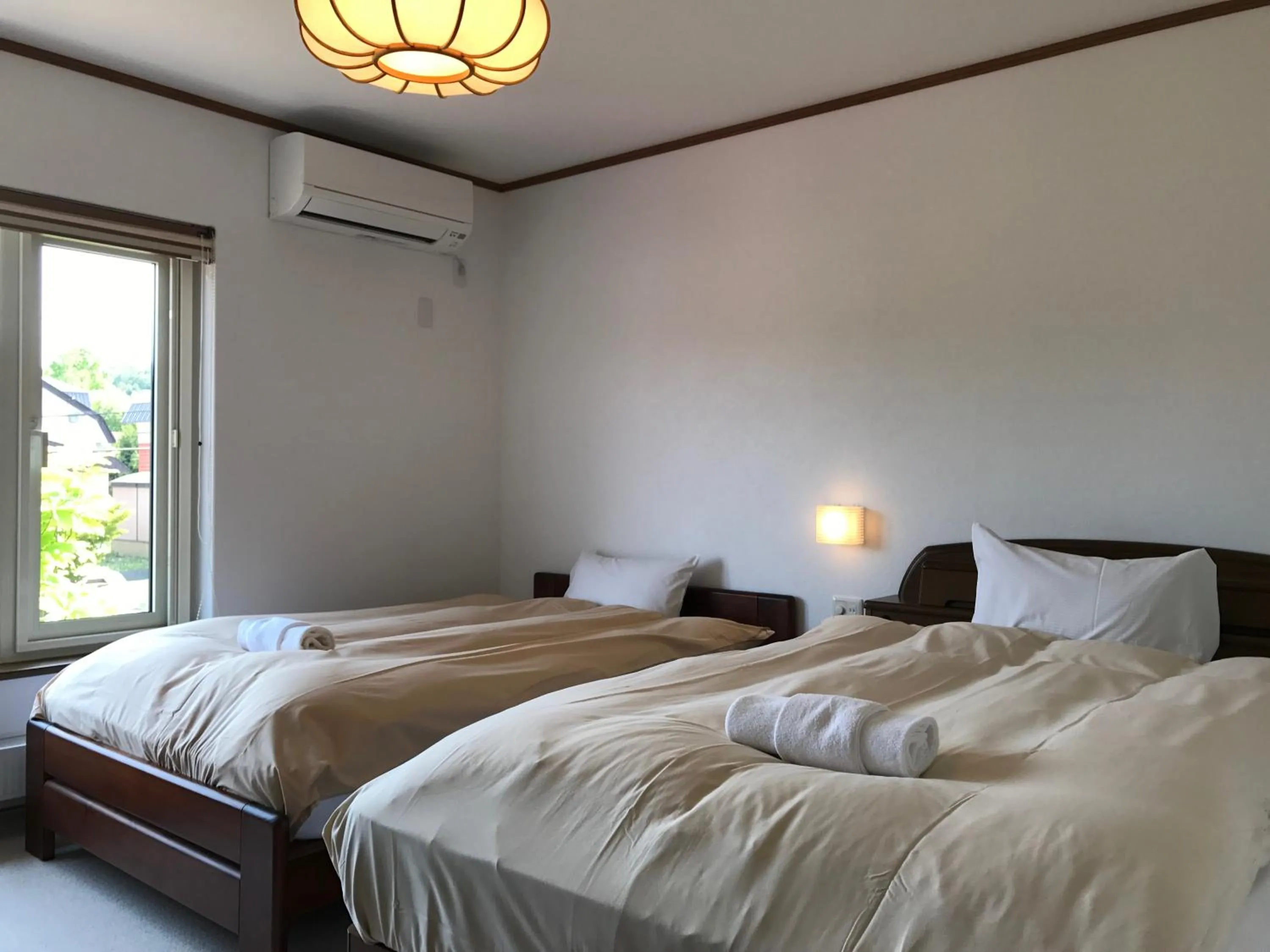 Bedroom, Bed in Tsuru Apartments