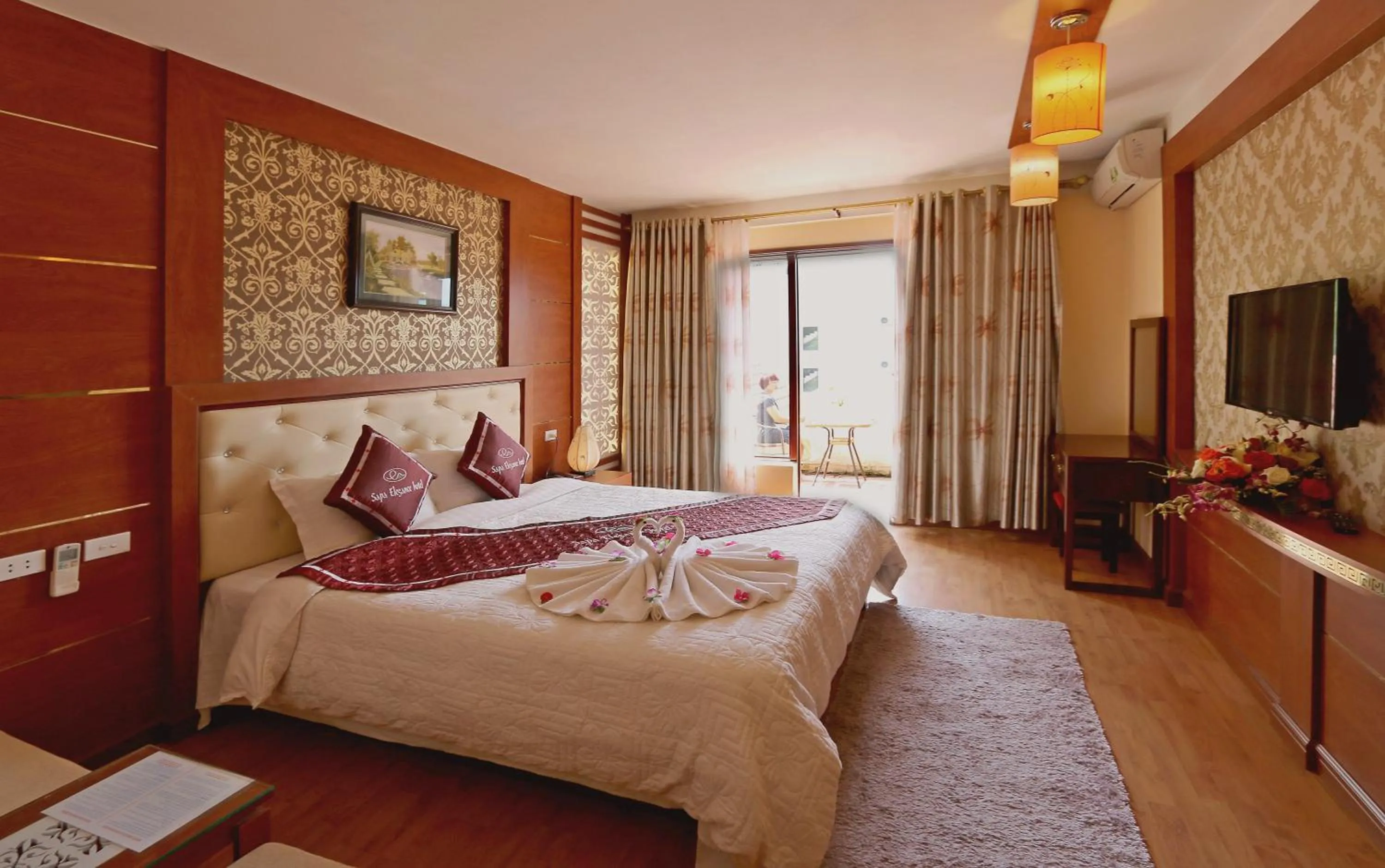Deluxe Double Room in Sapa Elegance Hotel