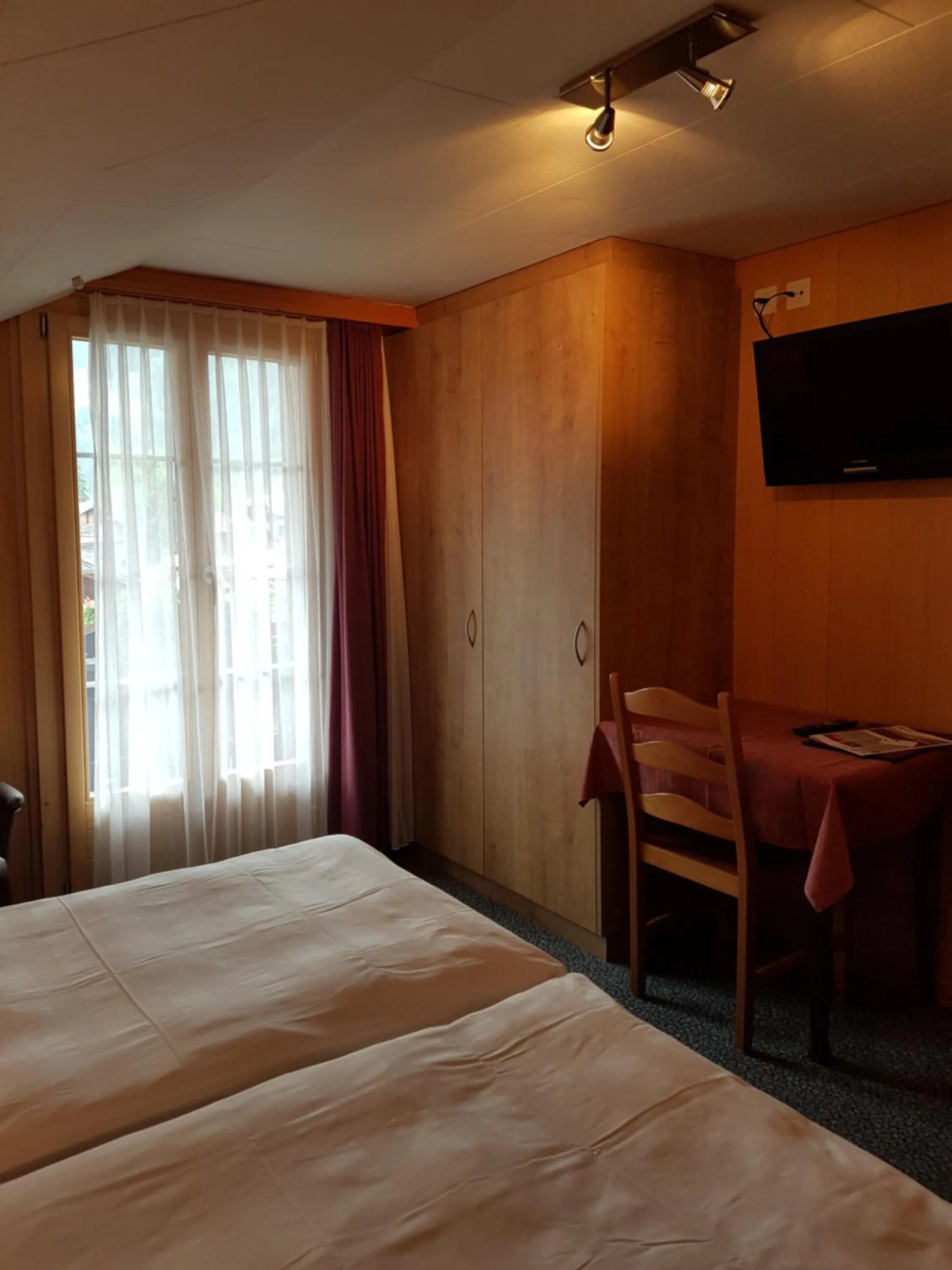 Photo of the whole room, Bed in Hotel Garni Alpenruh
