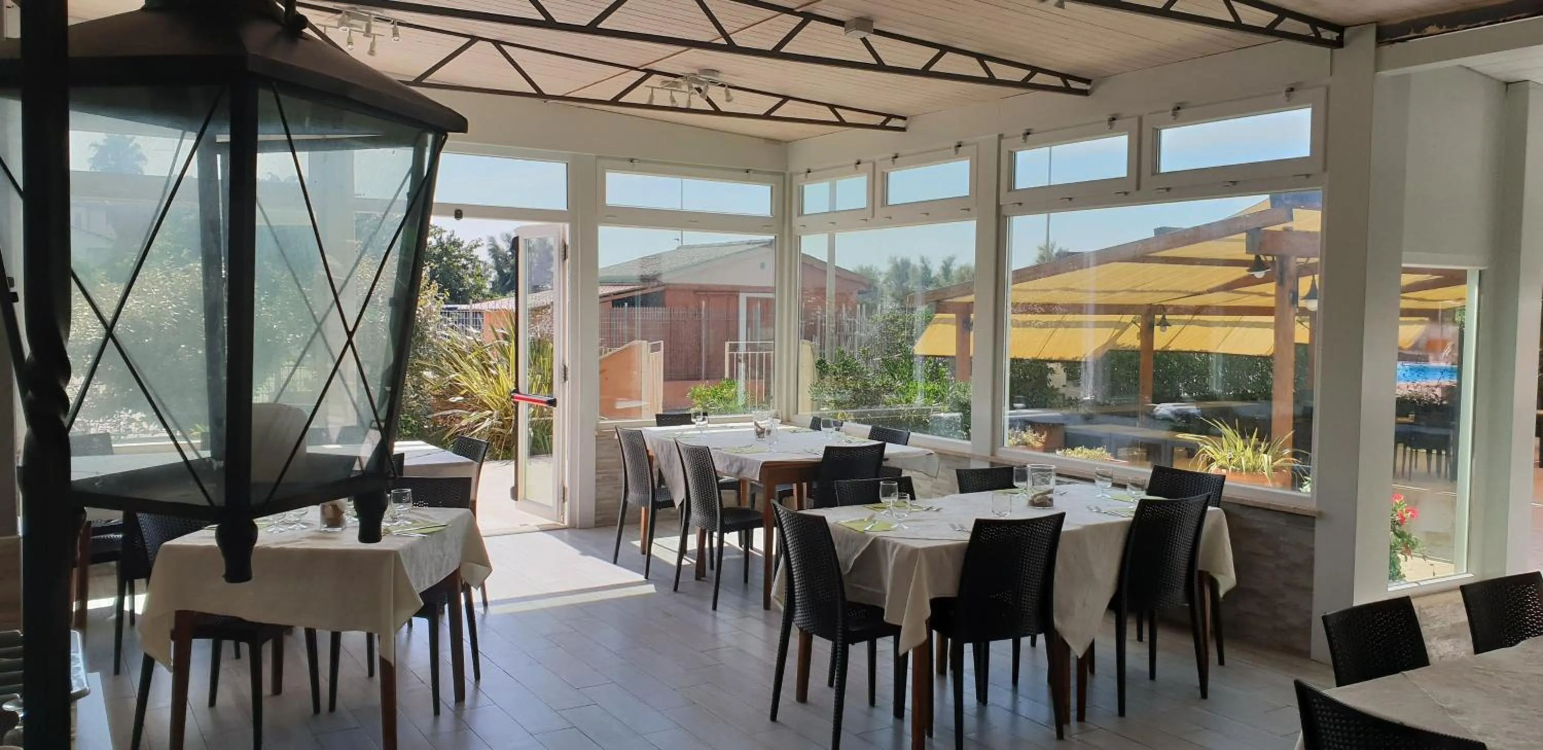 Restaurant/places to eat in Hotel Corallo