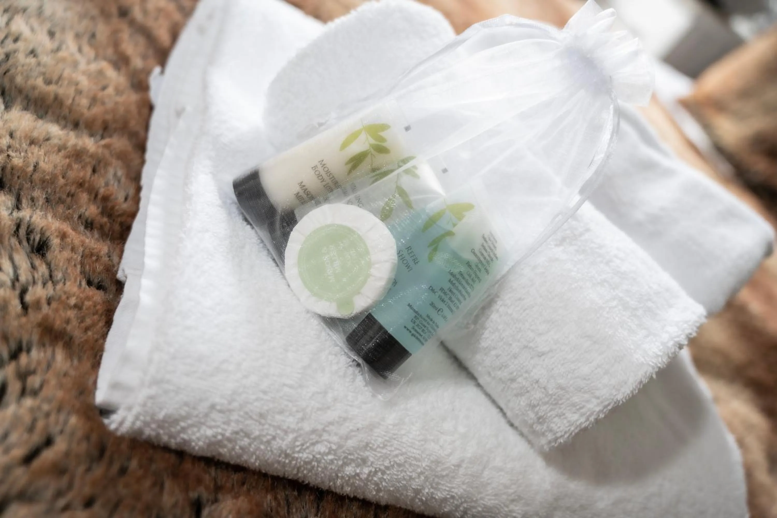 Bedroom in Haughton Arms Hotel