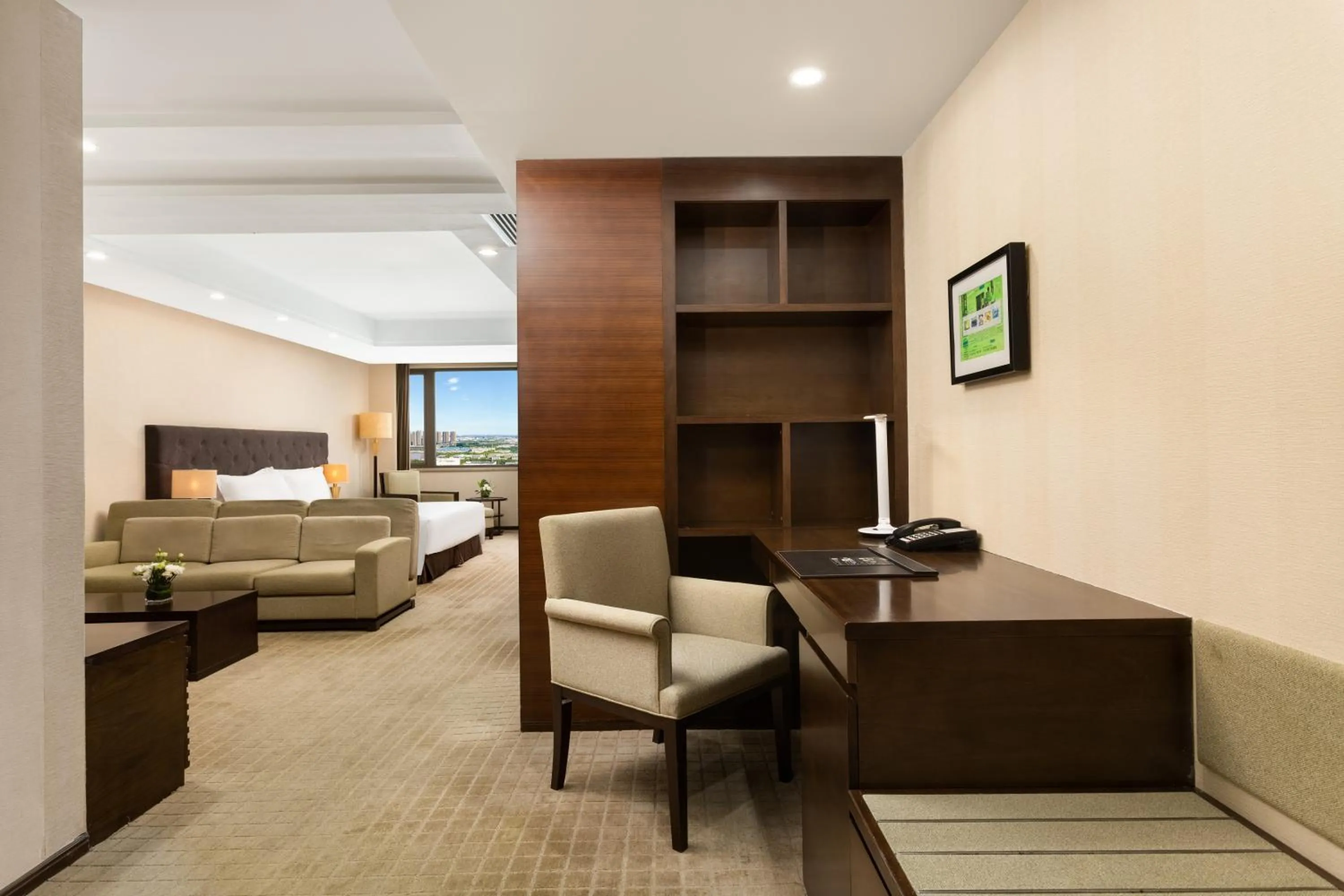 Bed in Millennium Hotel Wuxi