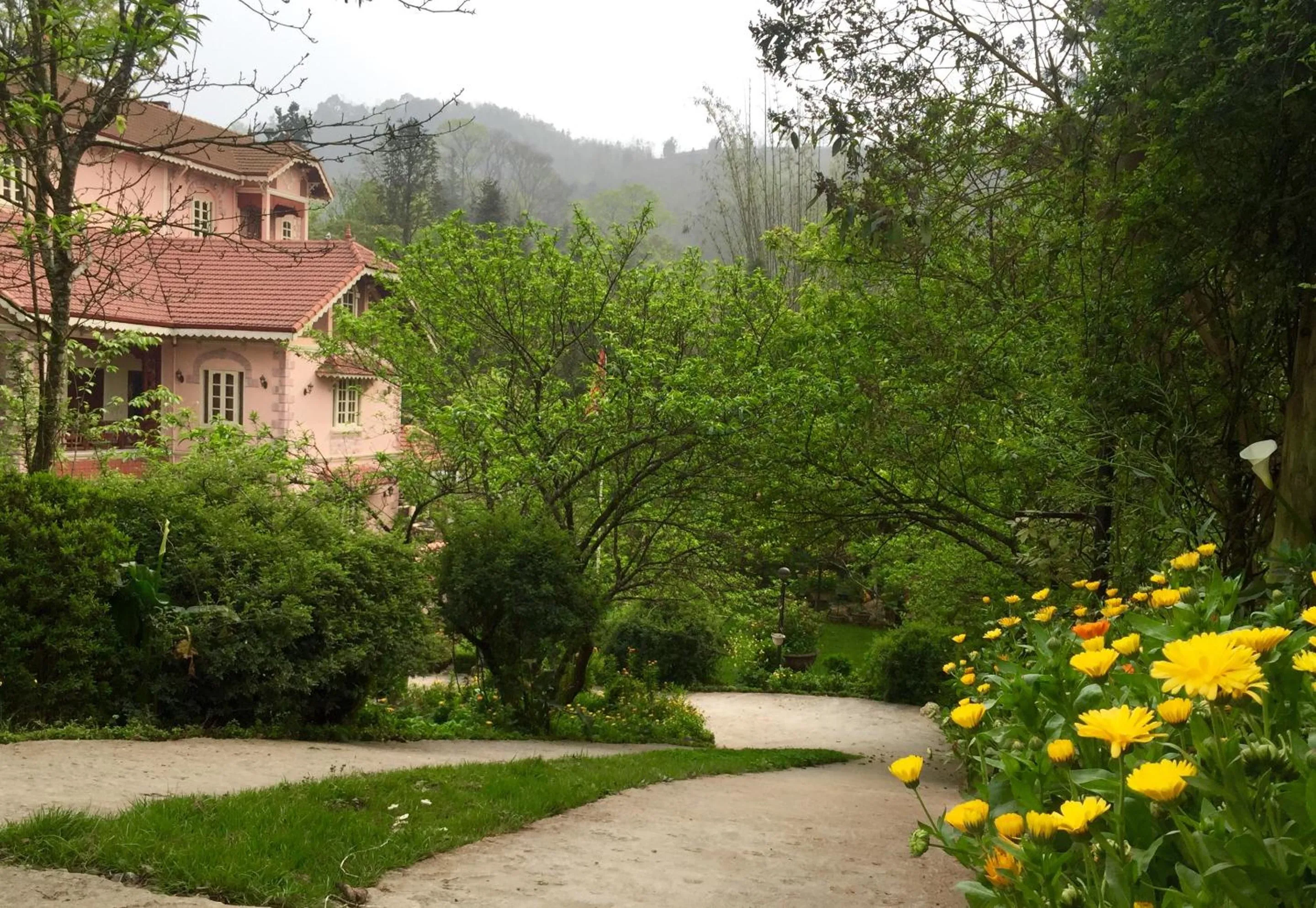Property building in Sapa Garden Bed and Breakfast