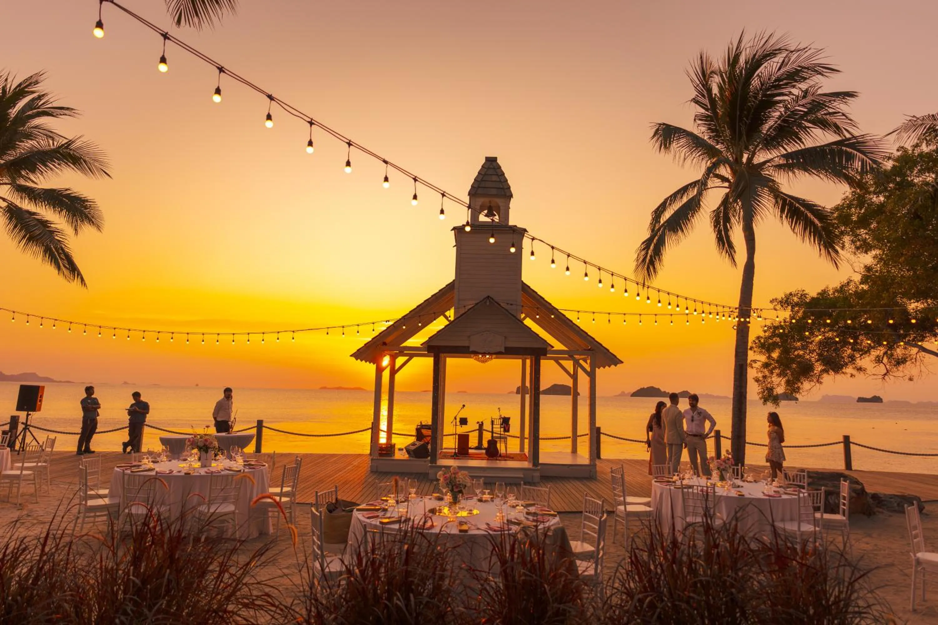 wedding in Conrad Koh Samui