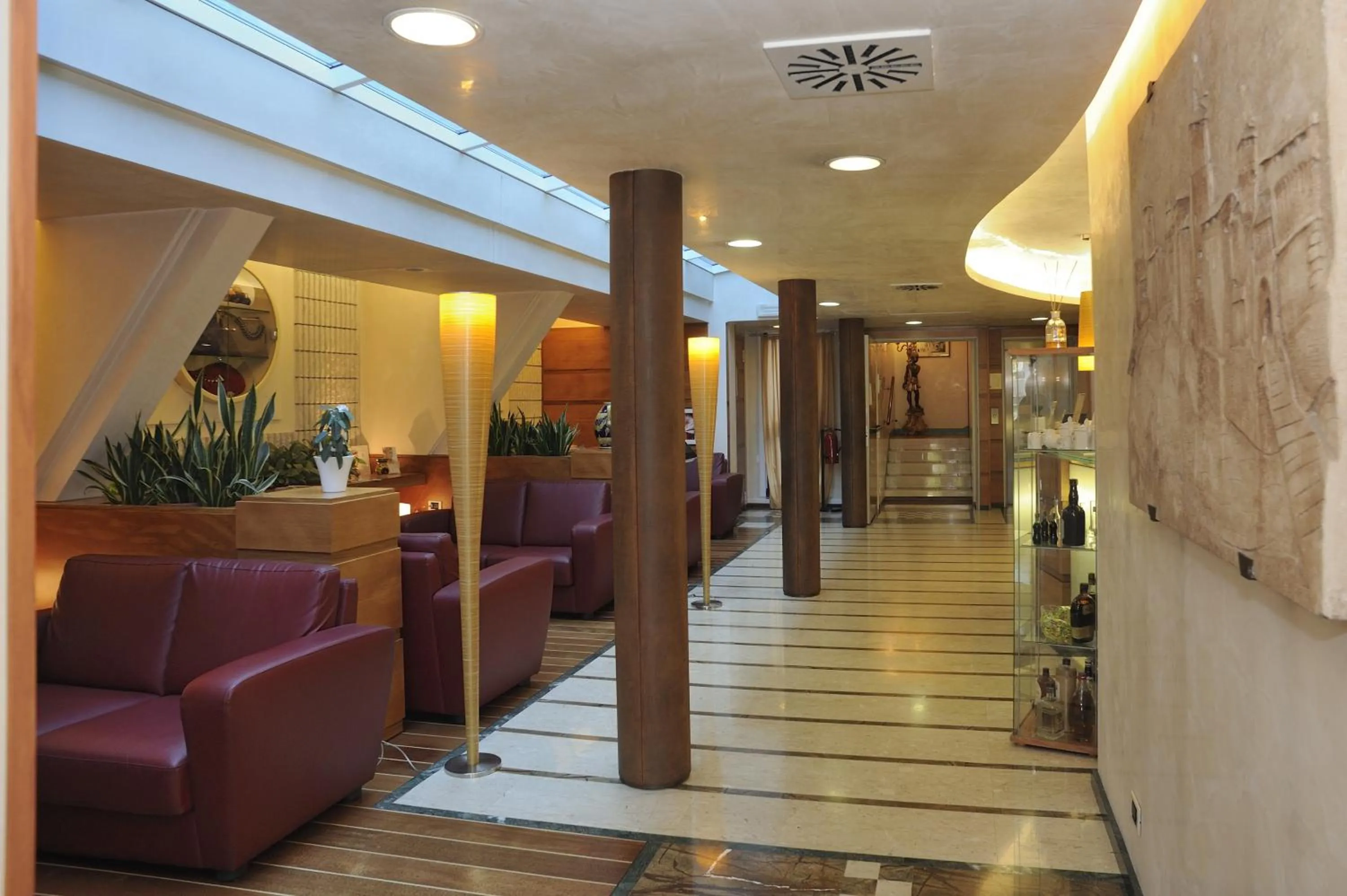 Lobby or reception in Casaalbergo La Rocca