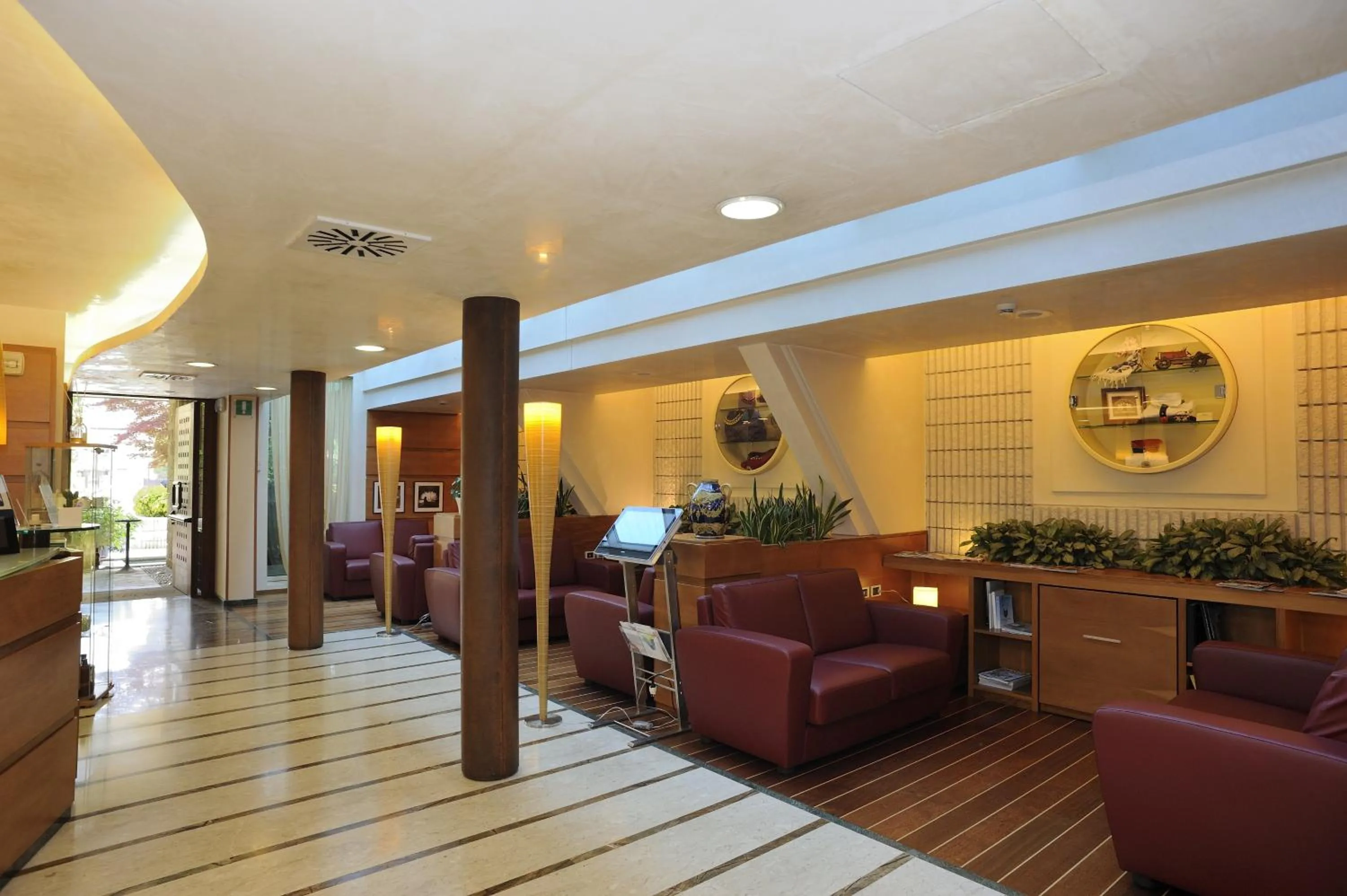 Lobby or reception in Casaalbergo La Rocca