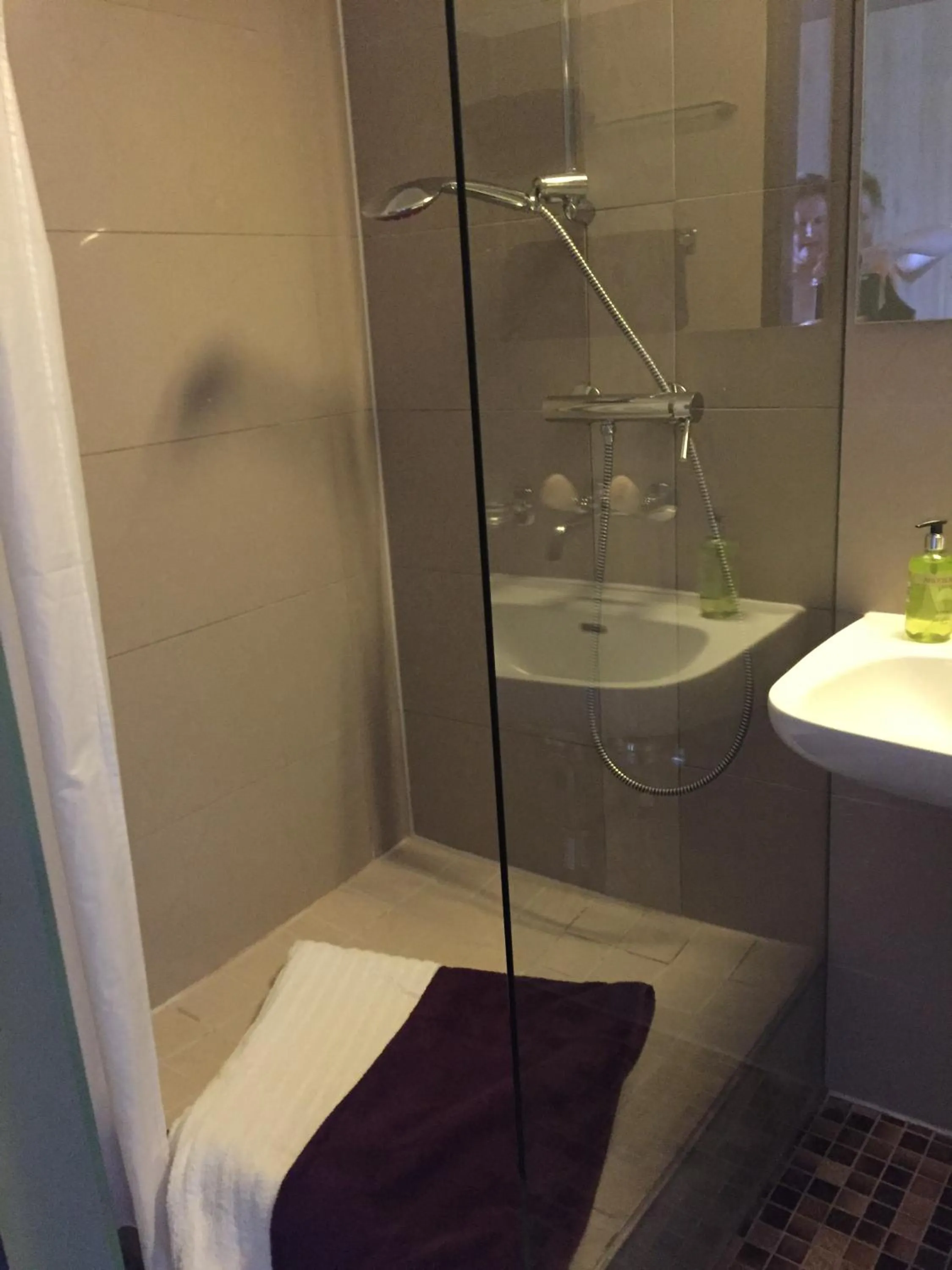 Bathroom in Apartments Seeblick mit Anbindung an ein 4-Sterne-Hotel