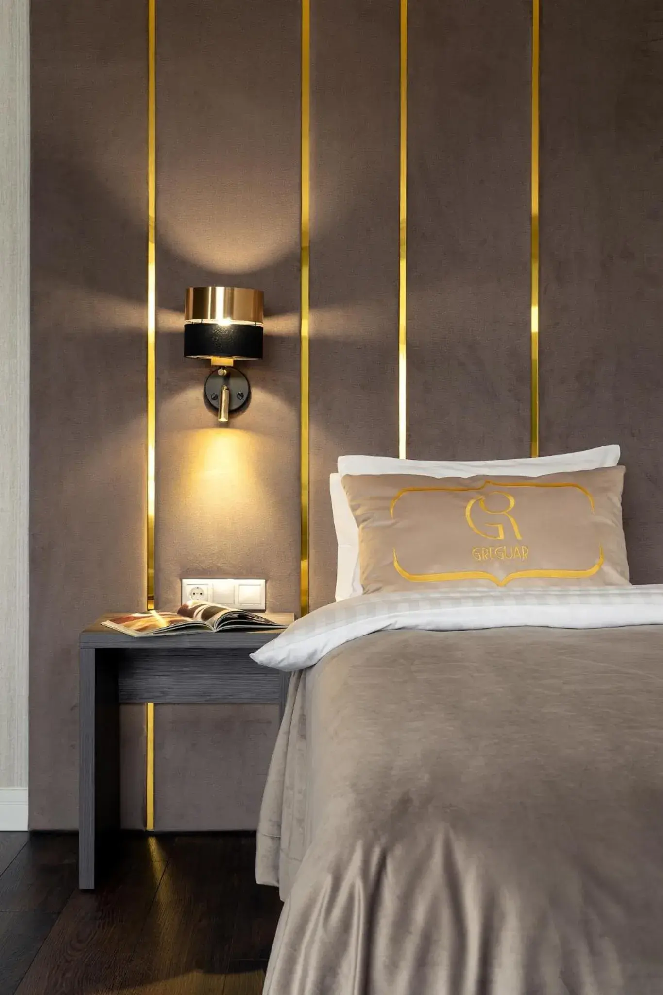 Bed in Greguar Hotel by UHM Bed in Greguar Hotel by UHM