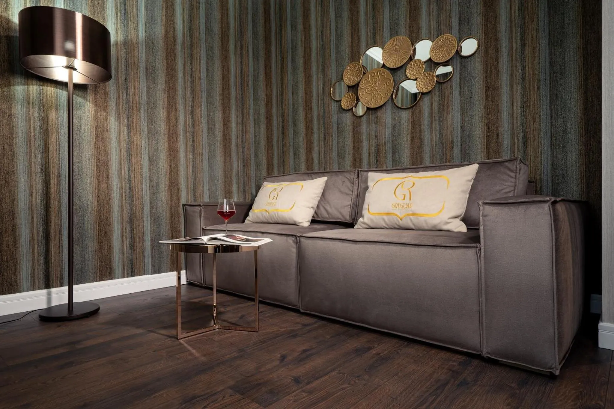 Seating area in Greguar Hotel by UHM