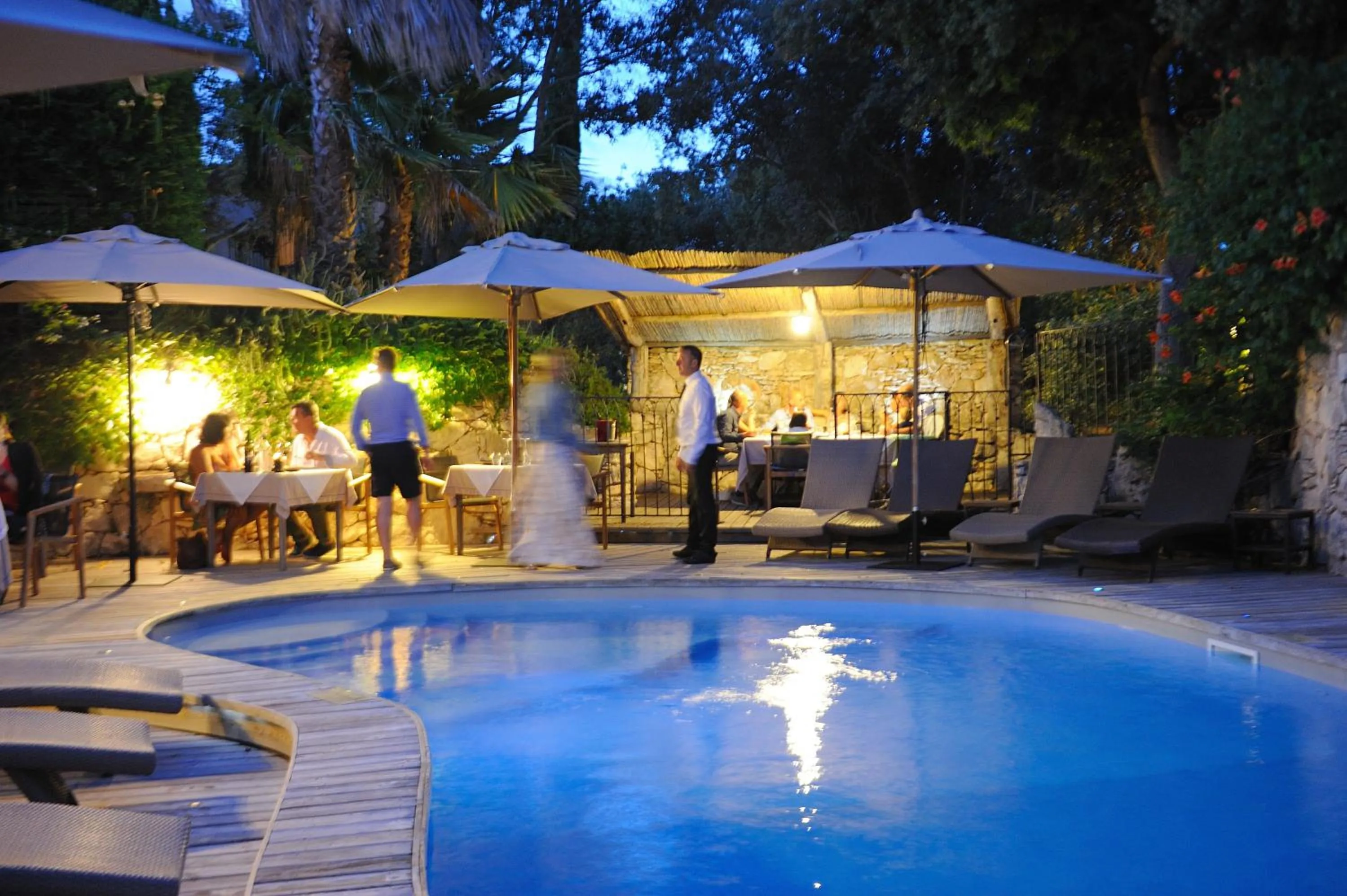 Patio in Lodge de Charme A Cheda