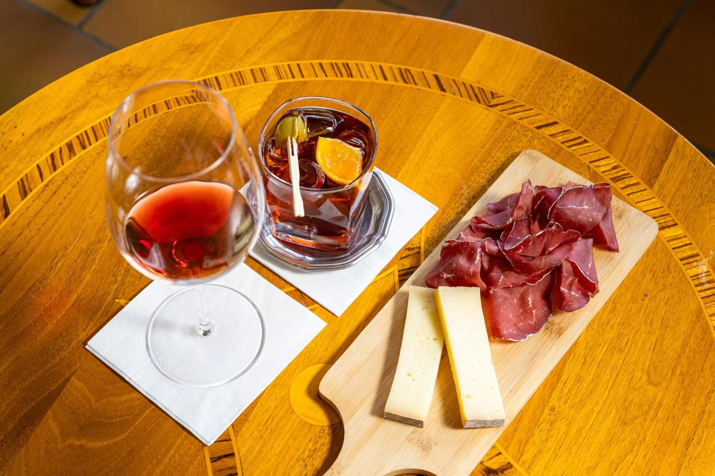 Food and drinks in Hotel Cardo