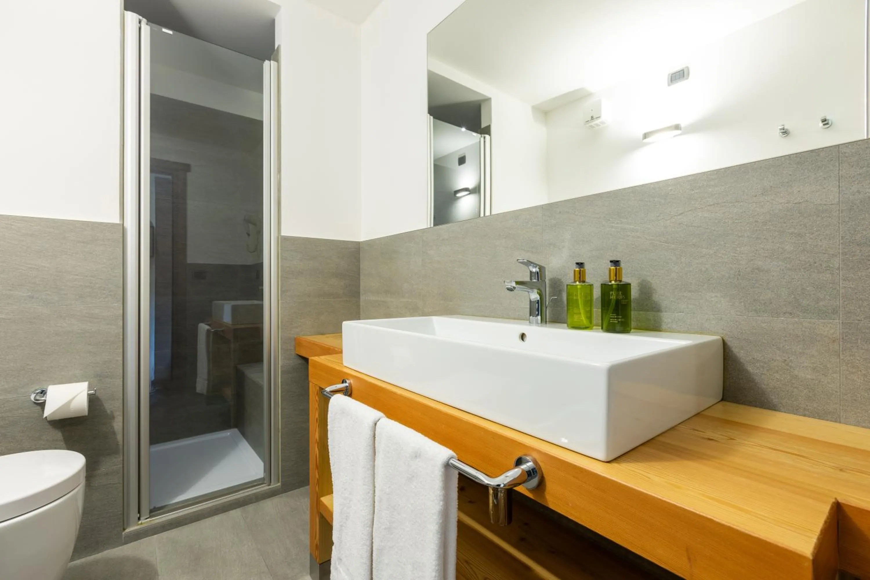 Bathroom in Hotel Cardo