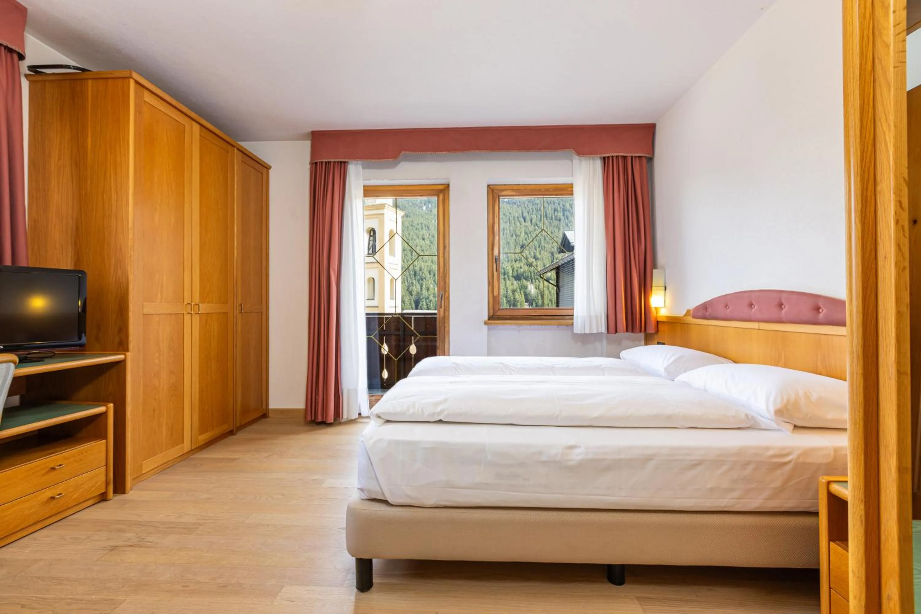 Bedroom, Bed in Hotel Cardo